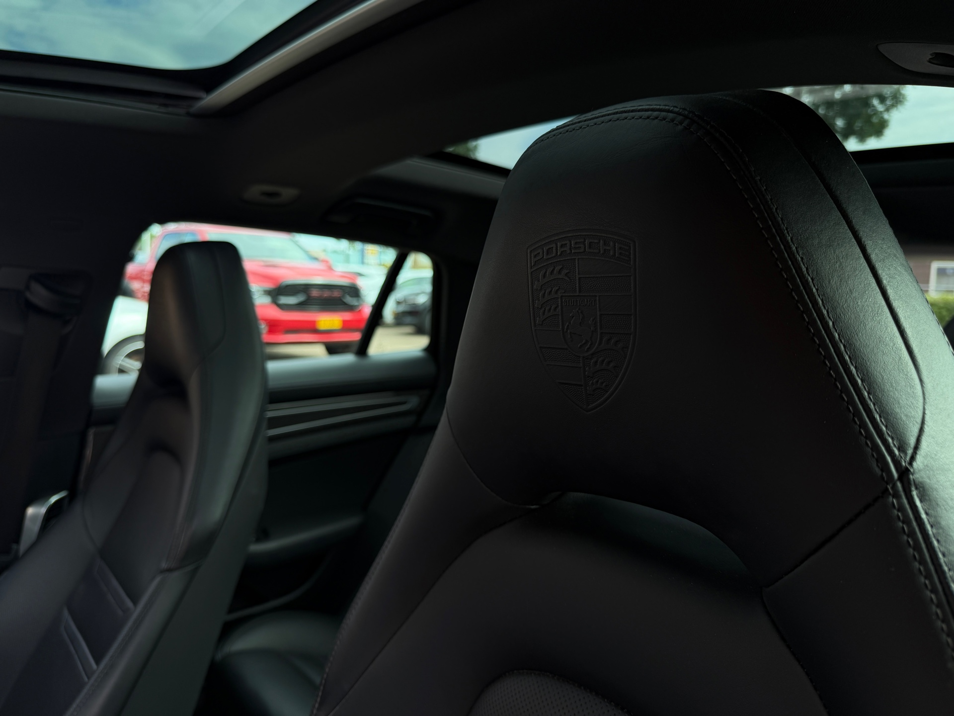 Foto van Porsche Panamera Sport Turismo