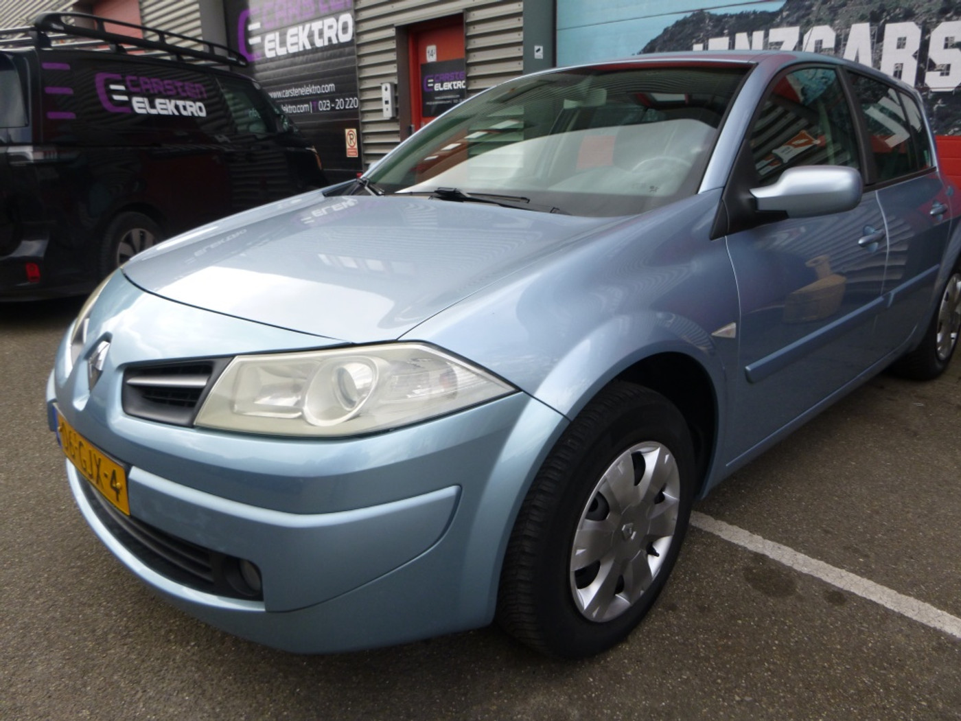 Renault Megane 1.6-16V Business L.CLIMA,NAVI,CRUISE 2008 - voorkant