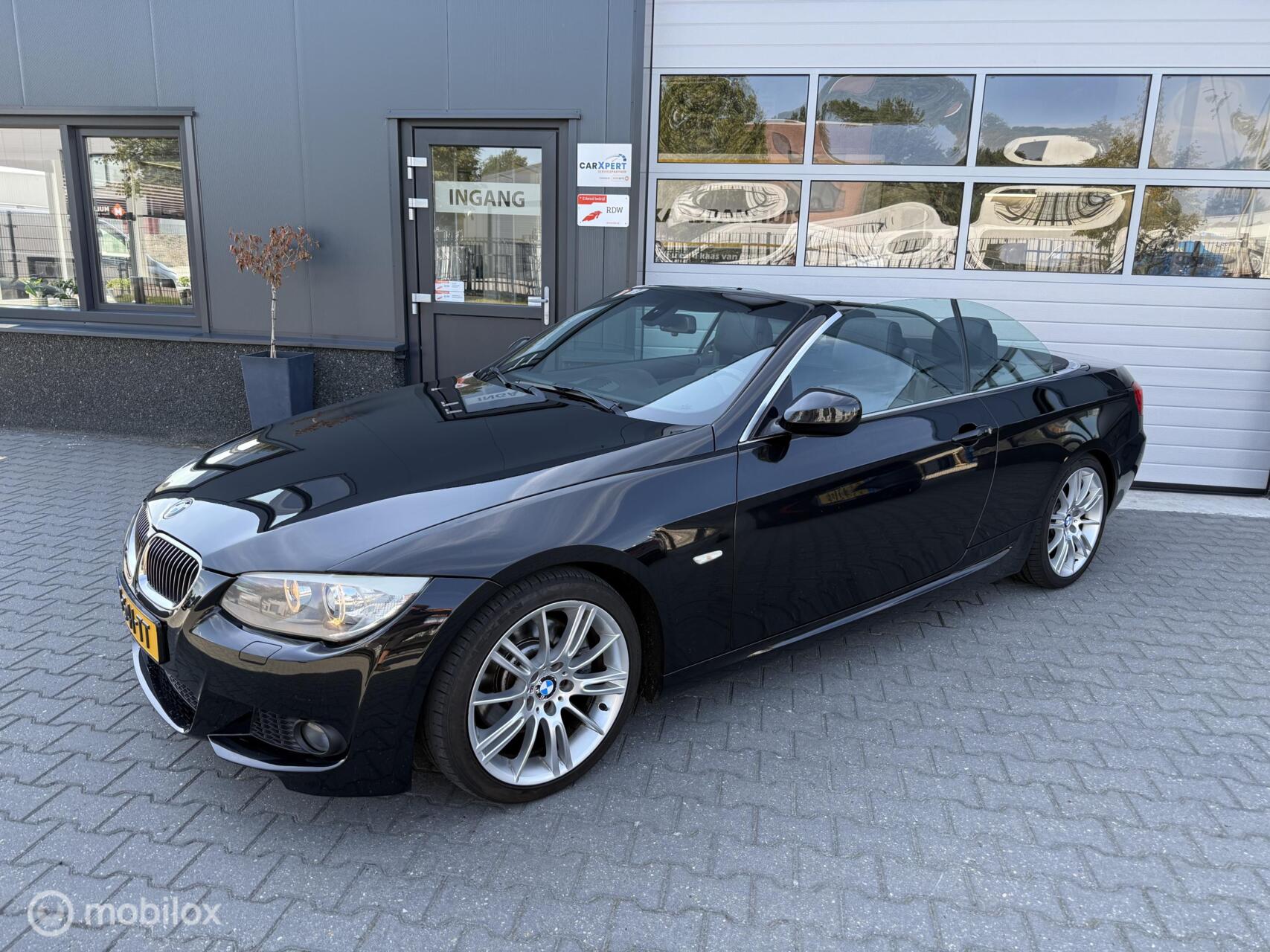 Foto van BMW 330i