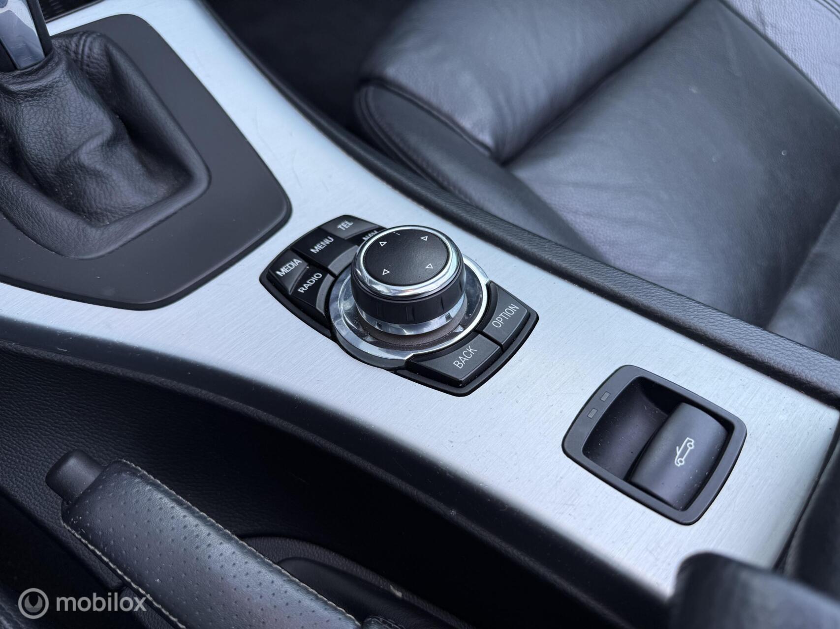 Foto van BMW 330i