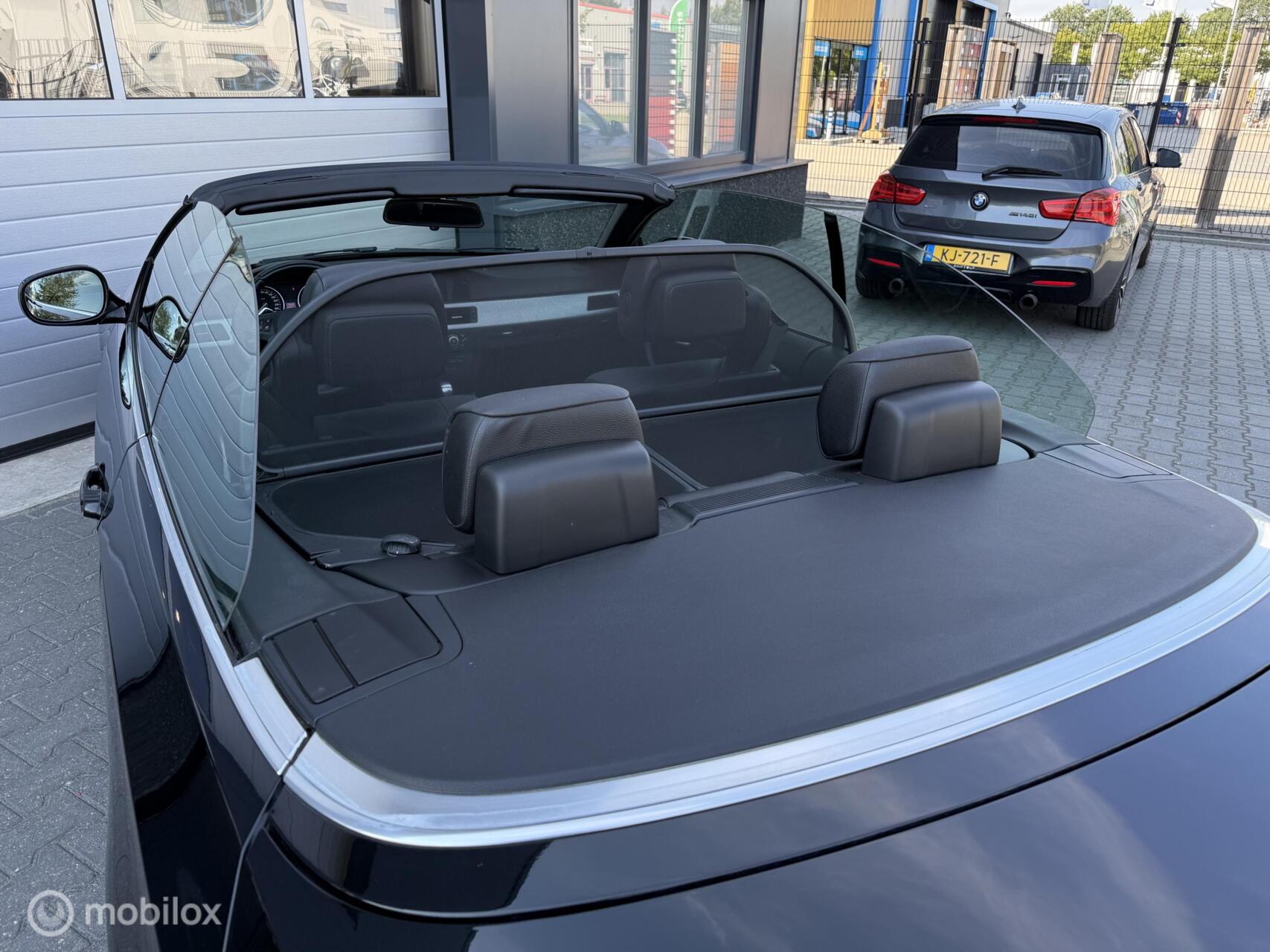 Foto van BMW 330i