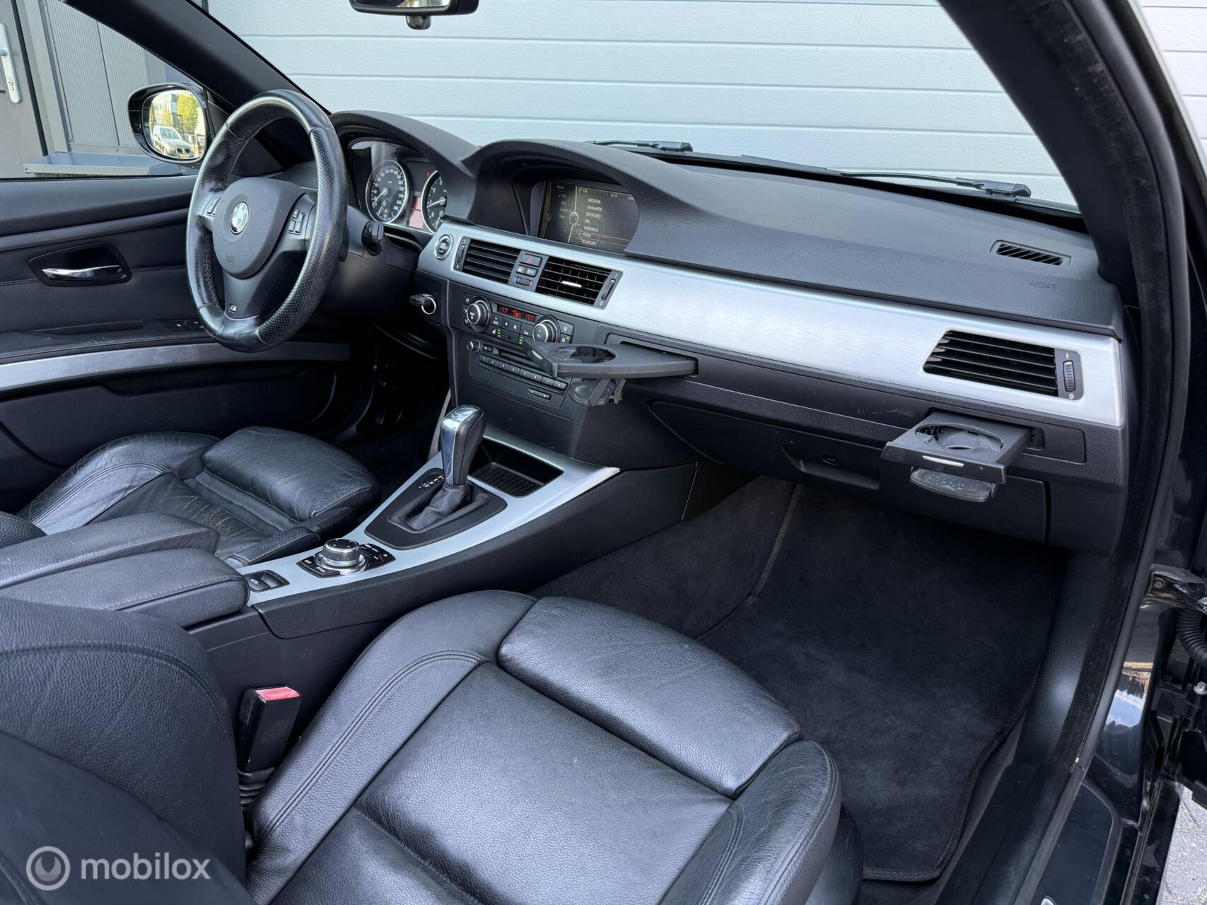 Foto van BMW 330i