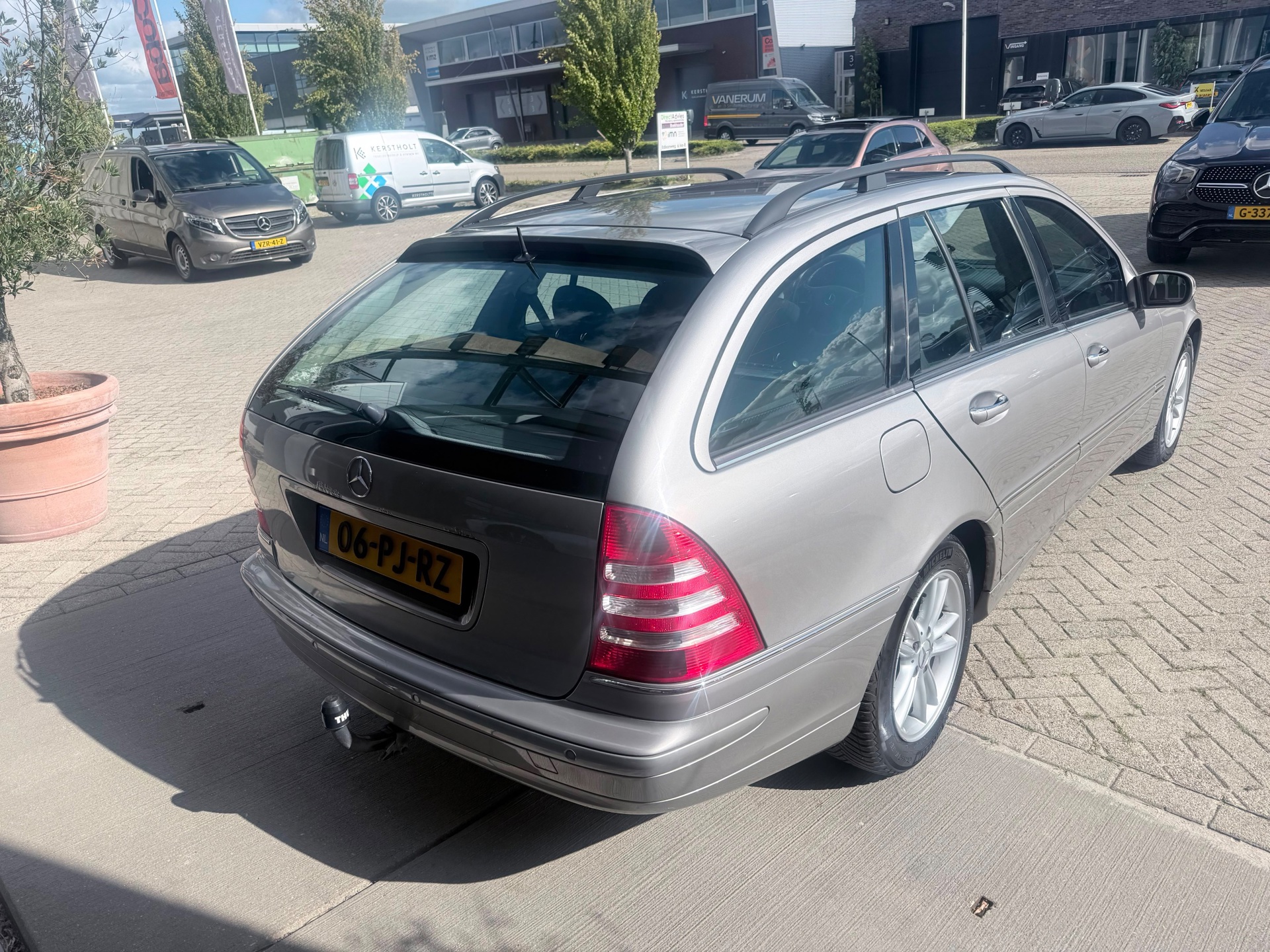 Foto van Mercedes-Benz C 180 Kompressor