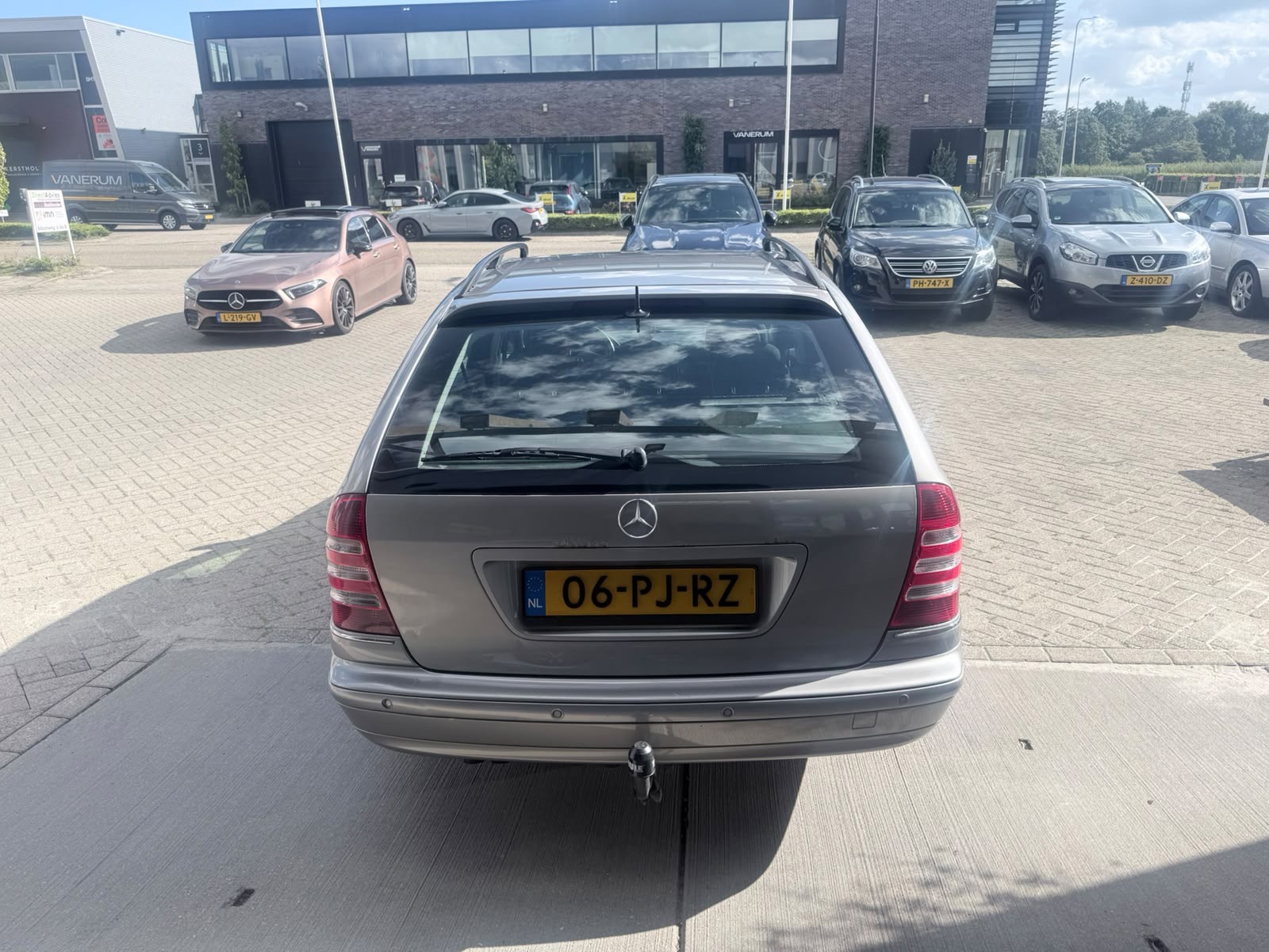 Foto van Mercedes-Benz C 180 Kompressor