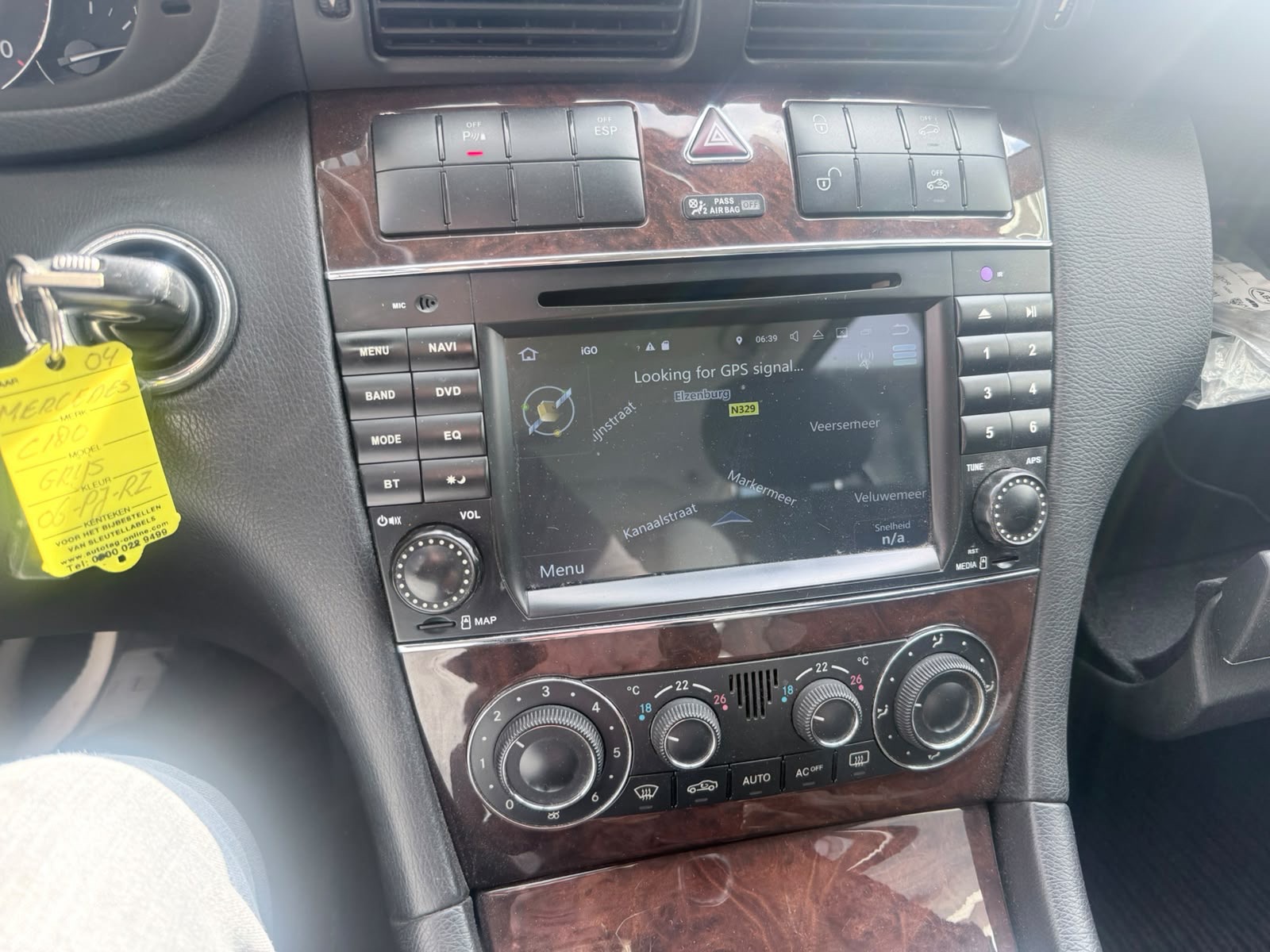 Foto van Mercedes-Benz C 180 Kompressor