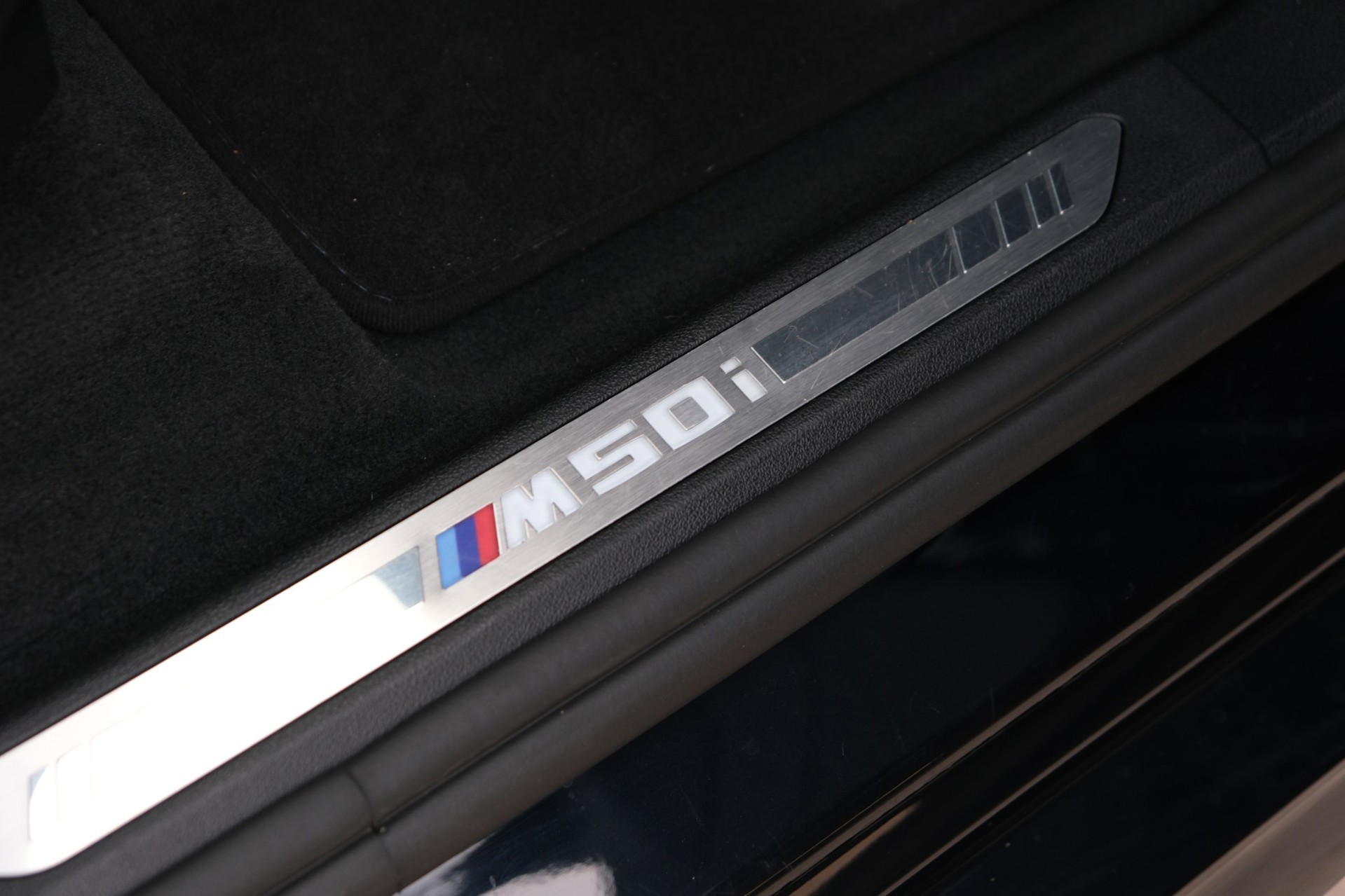 Foto van BMW X5 M50i