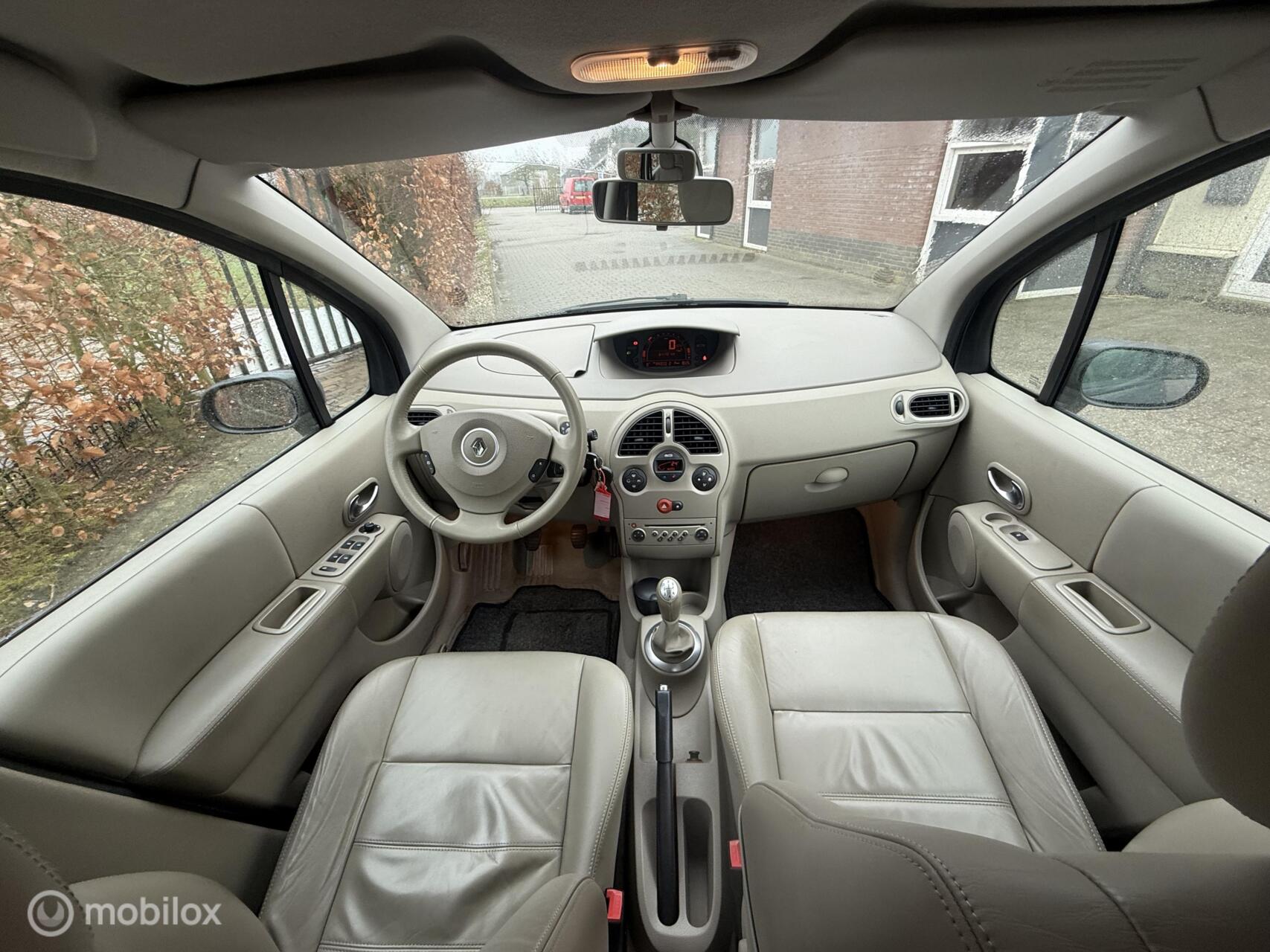 Foto van Renault Modus