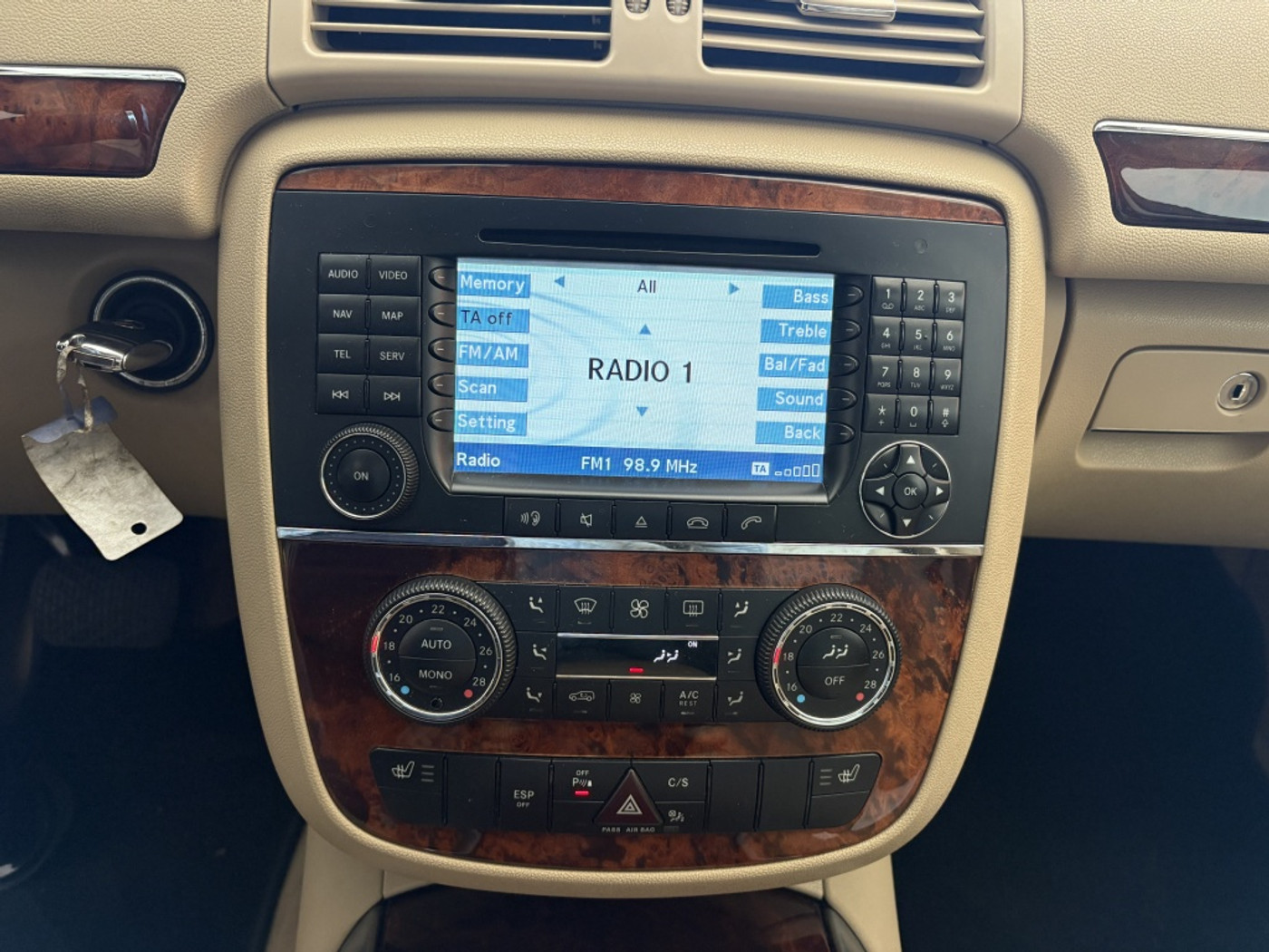 Foto van Mercedes-Benz R 320 CDI 4Matic