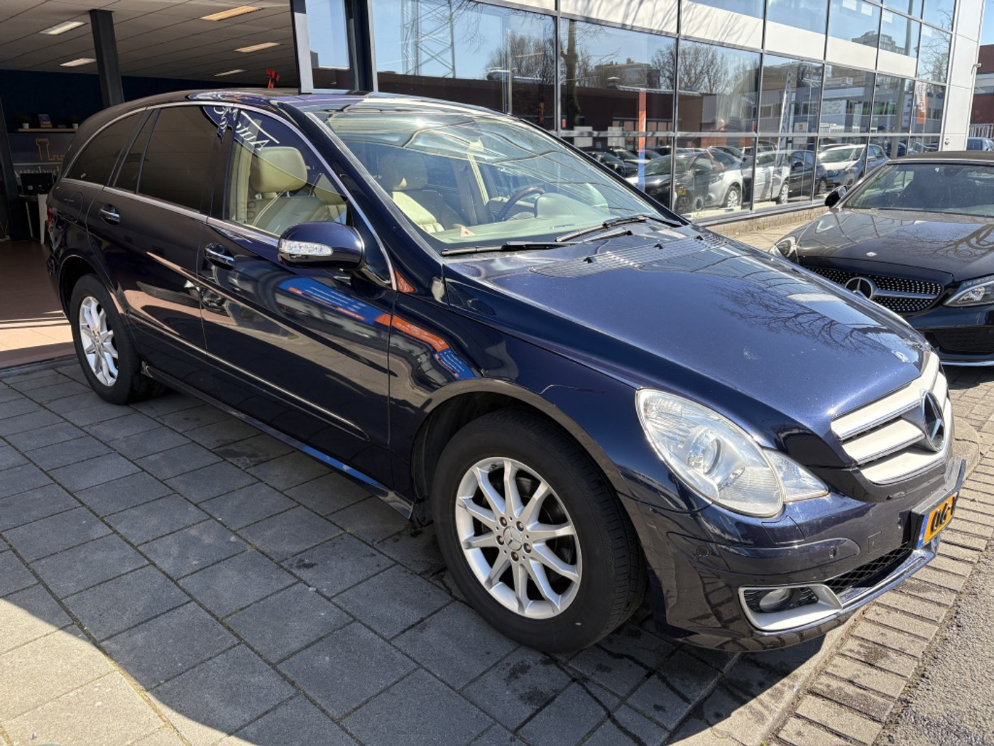 Foto van Mercedes-Benz R 320 CDI 4Matic