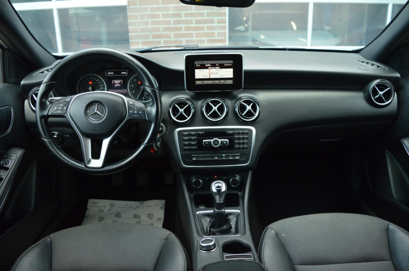 Foto van Mercedes-Benz A 180