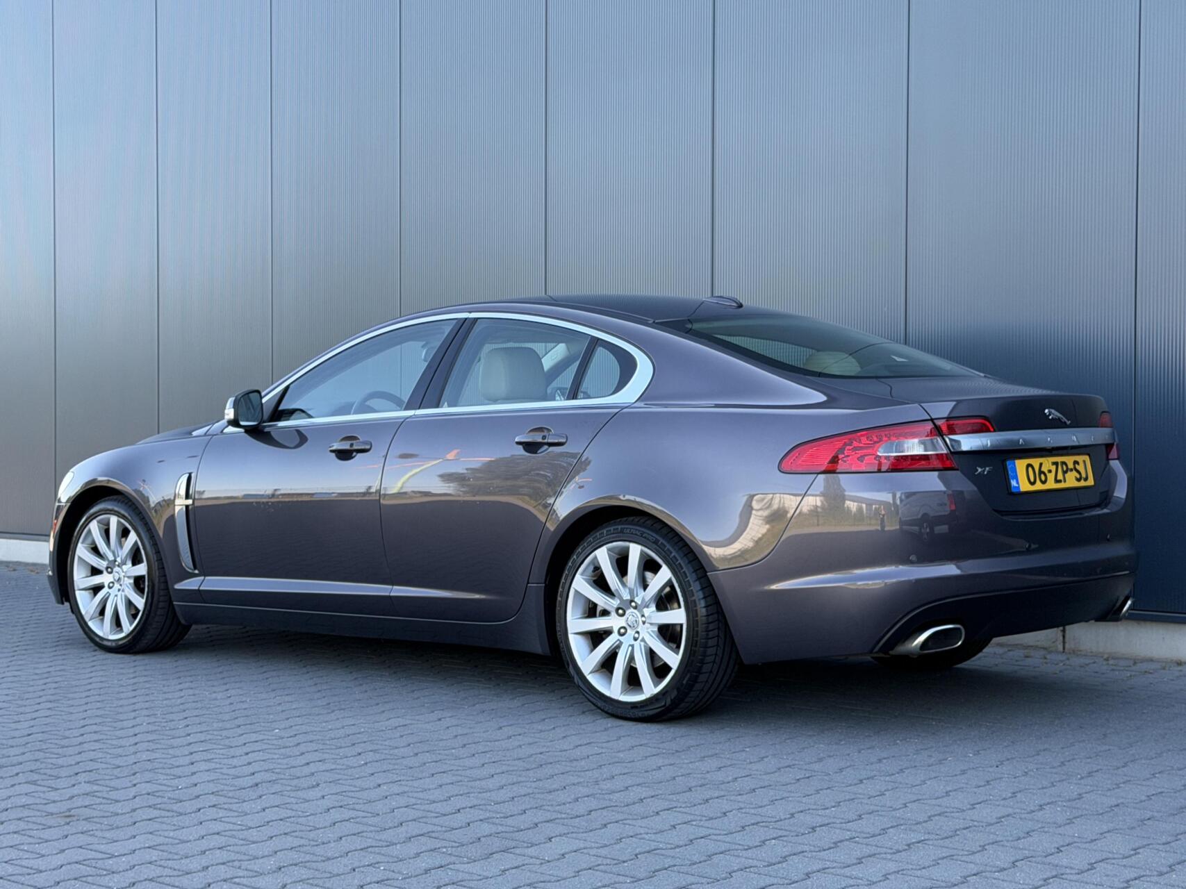 Foto van Jaguar Jaguar XF