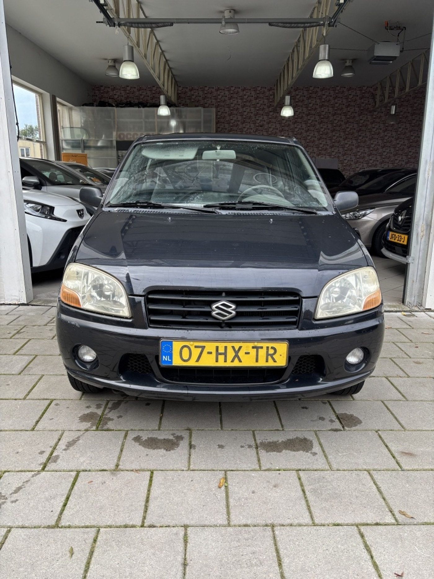 Suzuki Ignis 1.3-16V GS 2002 - voorkant