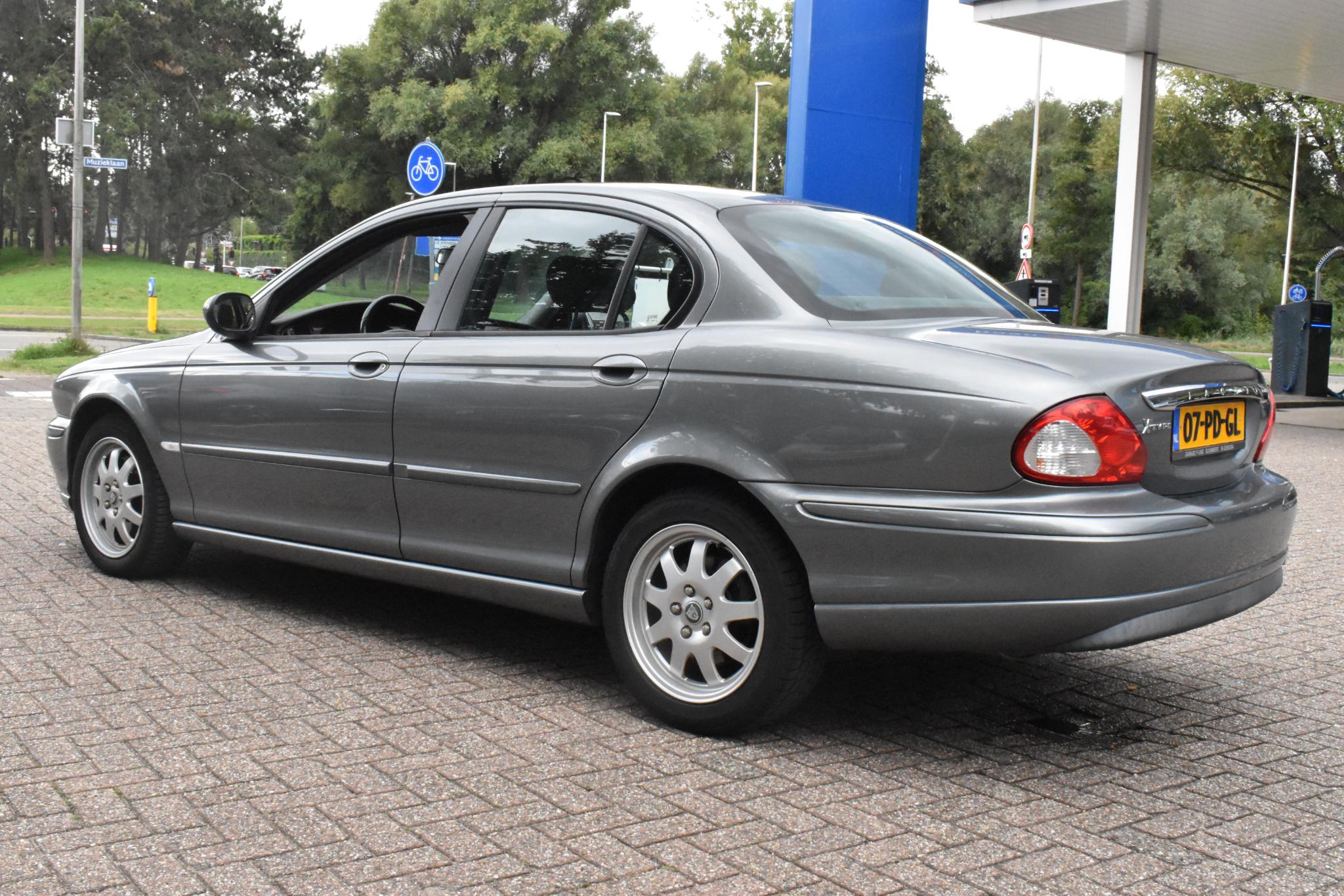 Foto van Jaguar X-type 2.0 V6
