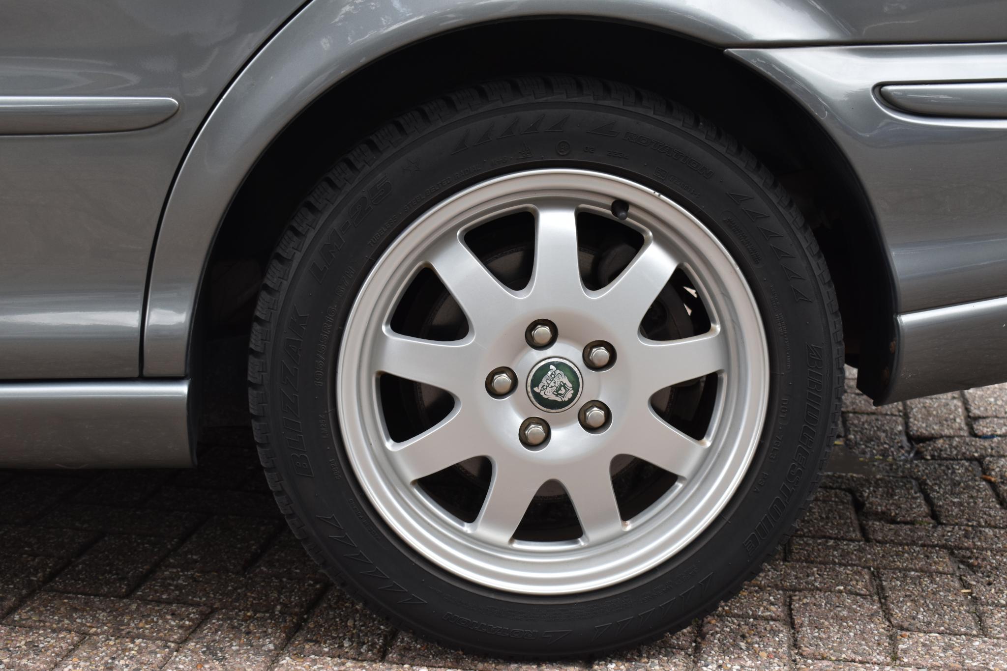 Foto van Jaguar X-type 2.0 V6