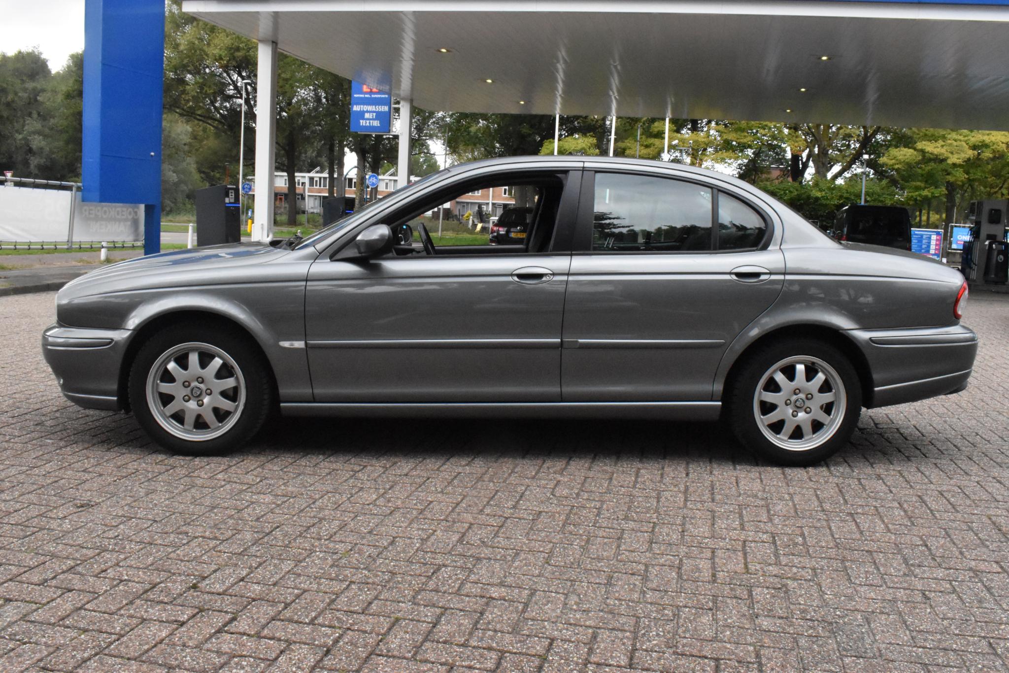 Foto van Jaguar X-type 2.0 V6