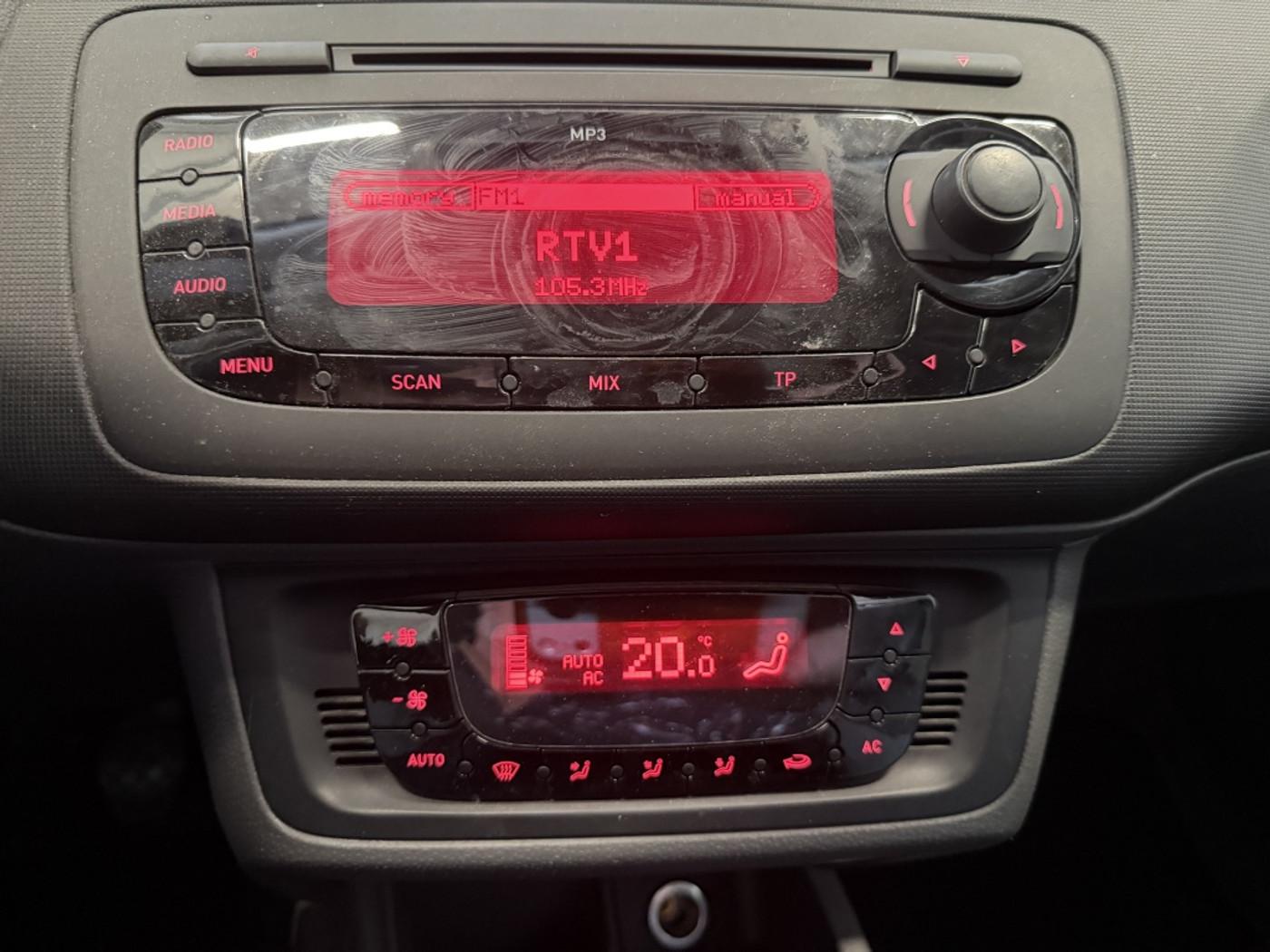 Foto van Seat Ibiza ST