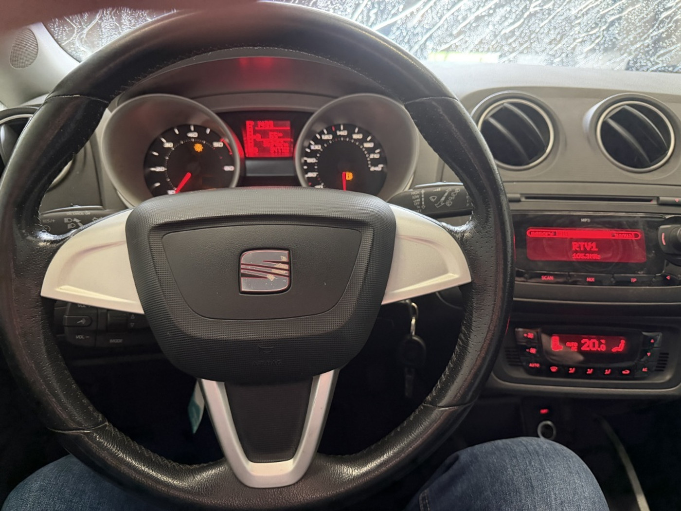 Foto van Seat Ibiza ST