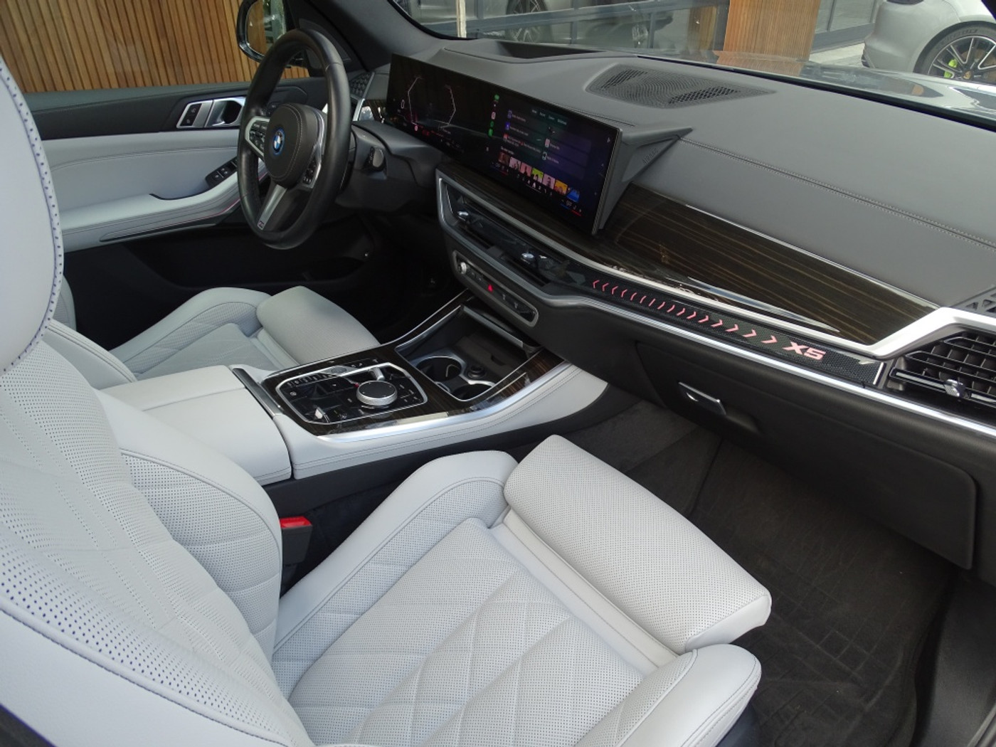 Foto van BMW X5 Xdrive50e