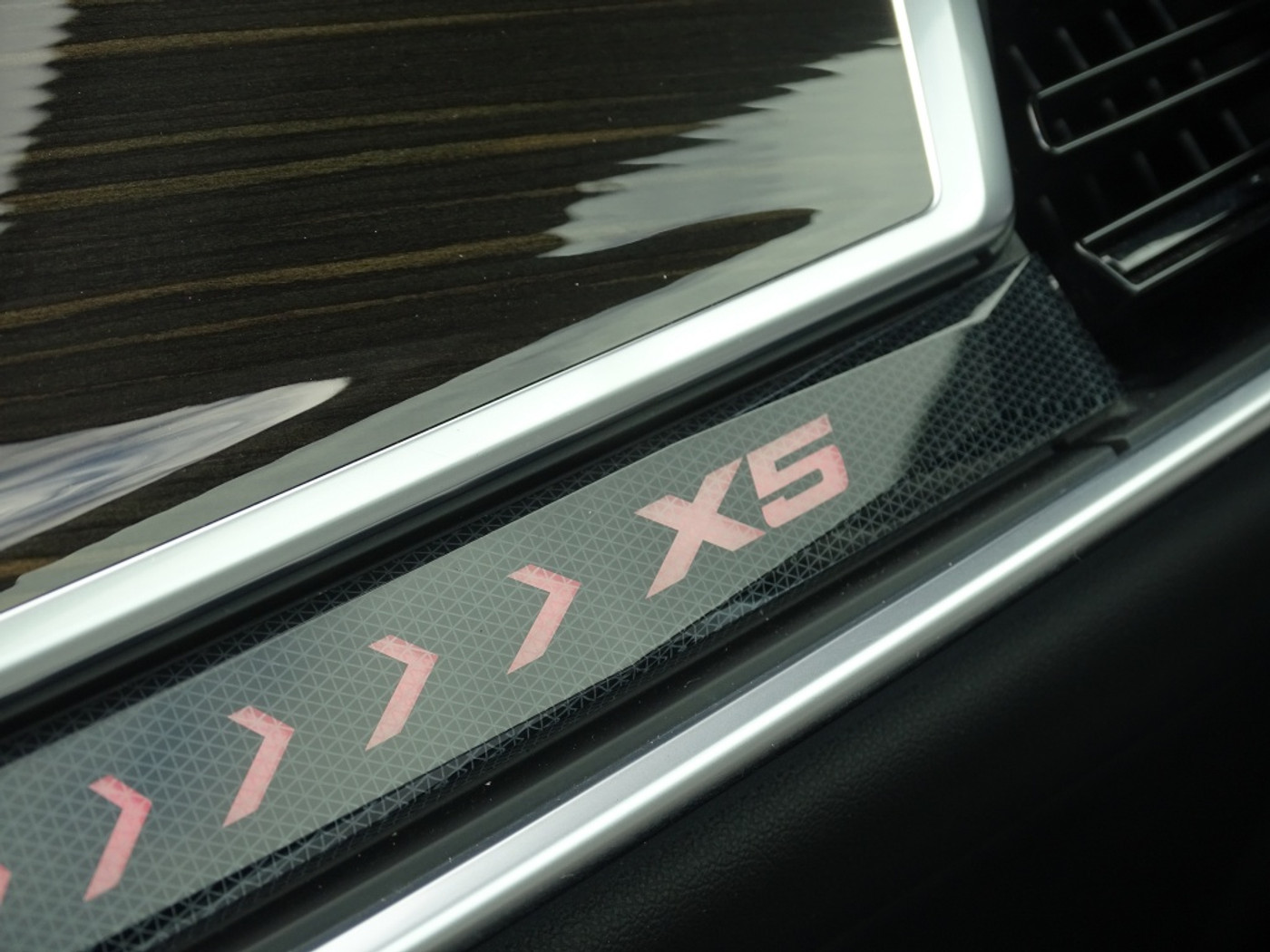 Foto van BMW X5 Xdrive50e