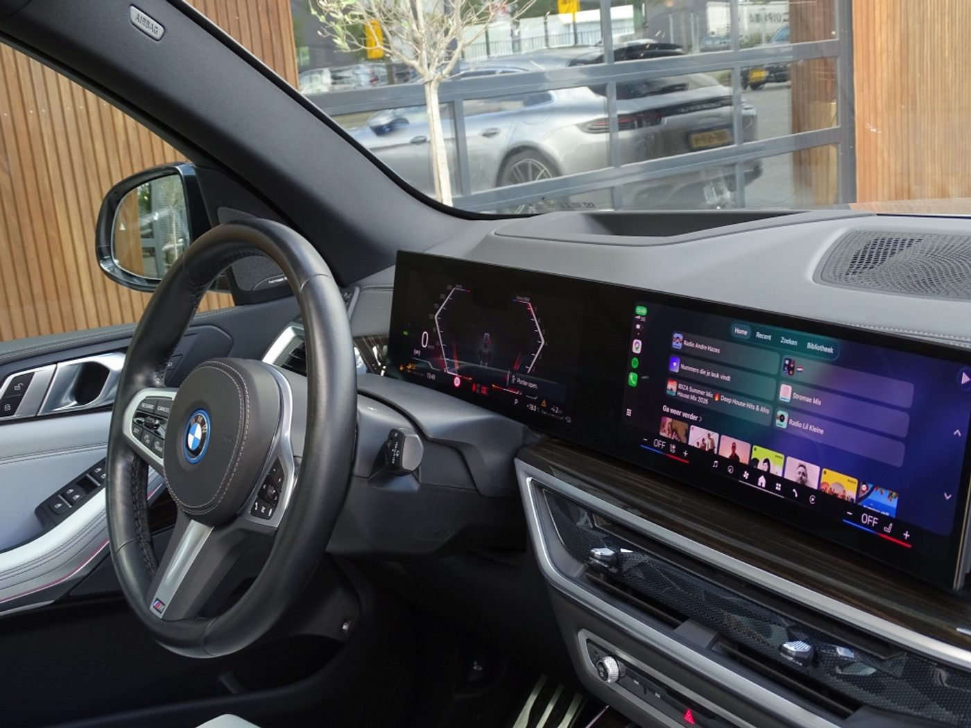 Foto van BMW X5 Xdrive50e