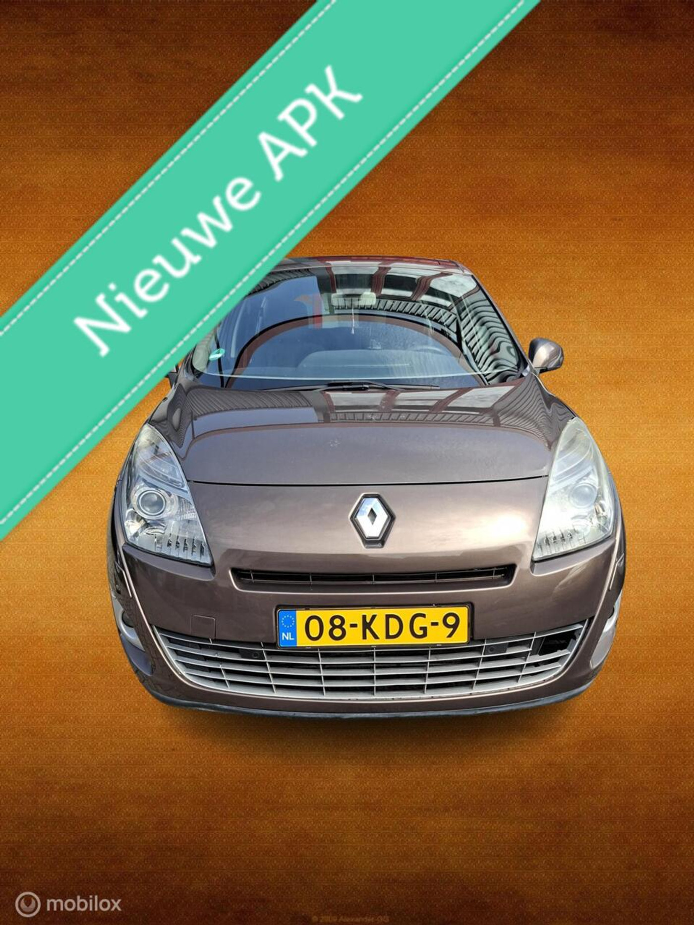 Renault Megane Scenic 1.4 TCe Dynamique 7p./nieuwkoppelingset 2009 - voorkant