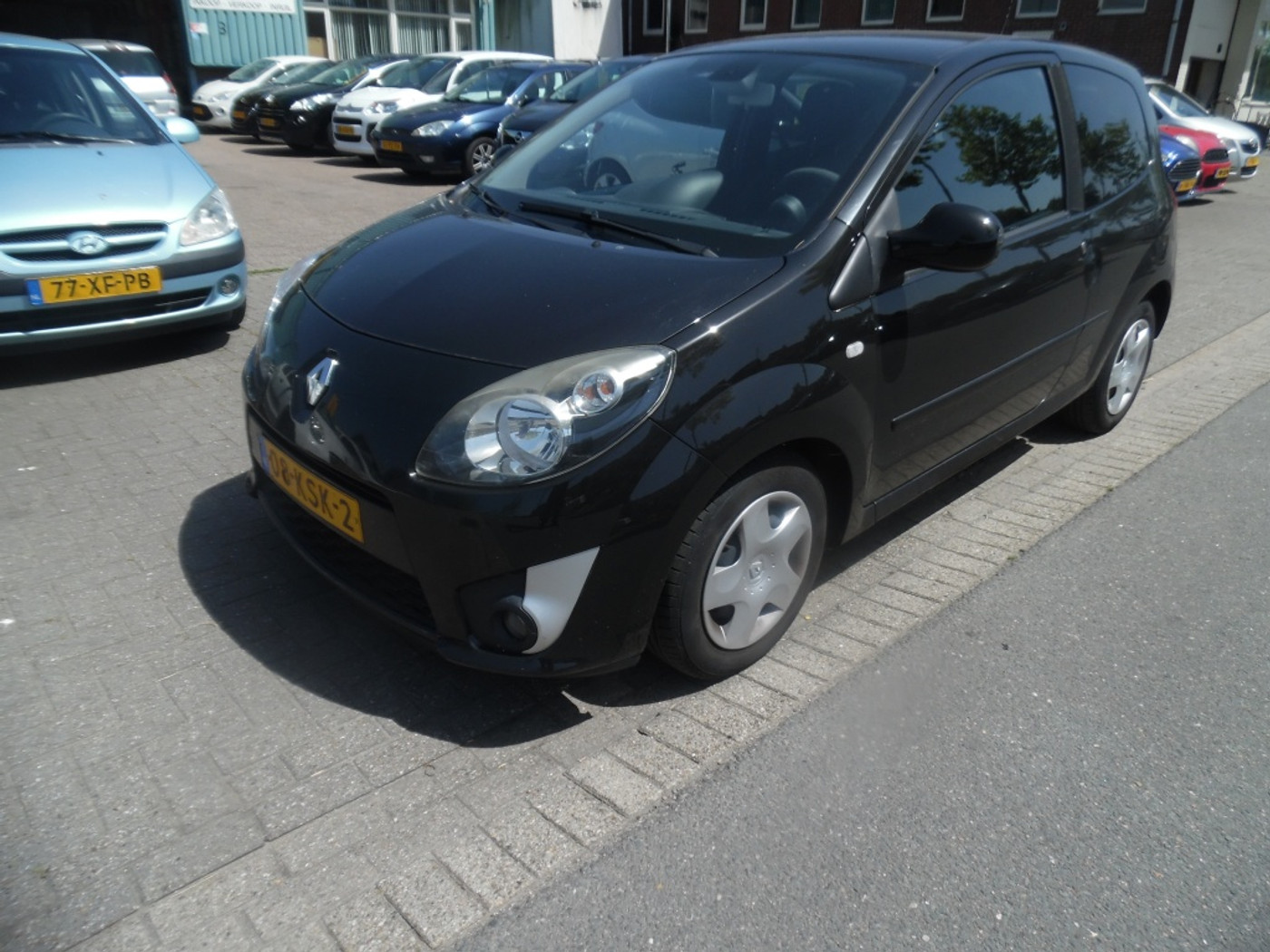 Renault Twingo Ii 1.2-16V Dynamique airco 2010 - voorkant
