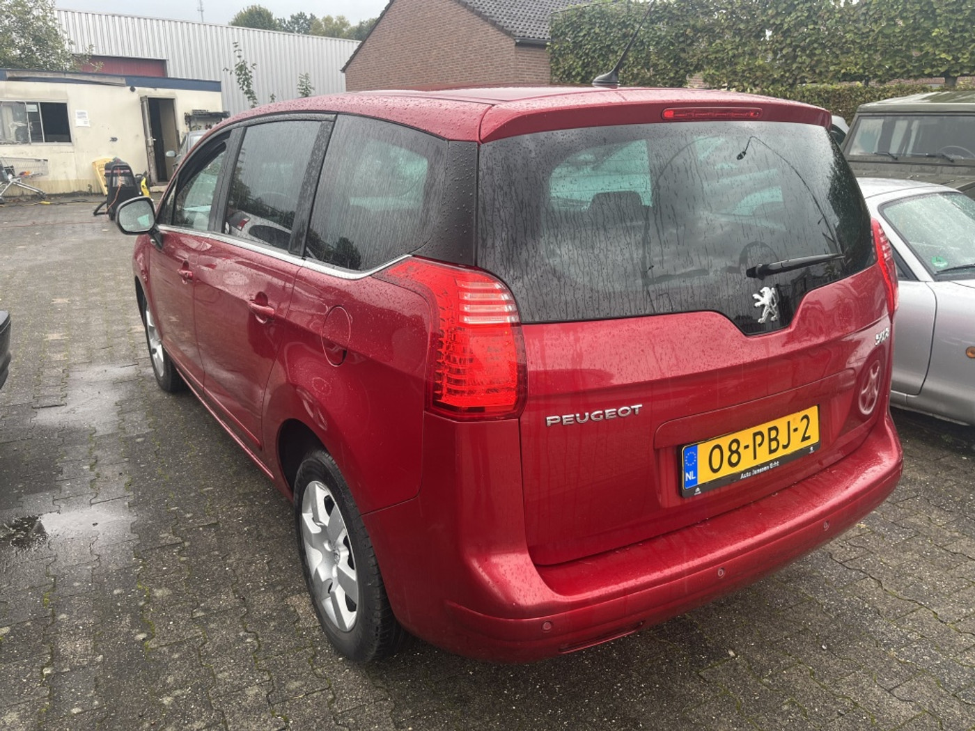 Foto van Peugeot 5008