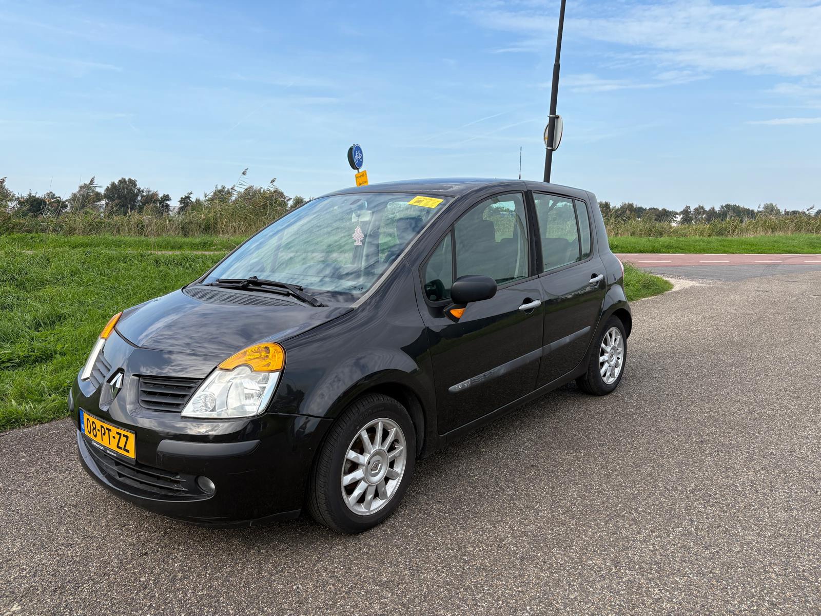 Foto van Renault Modus