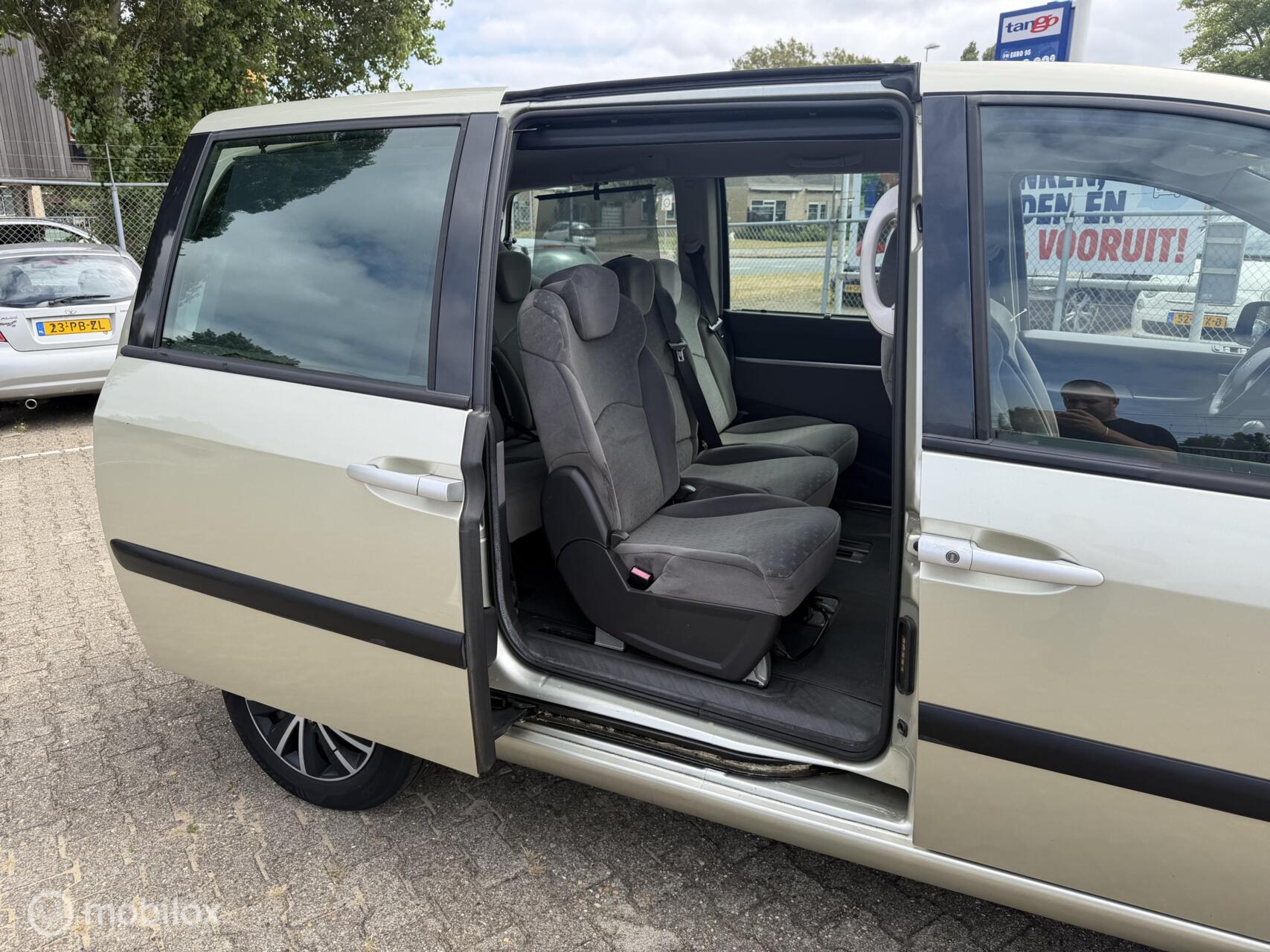Foto van Peugeot 807
