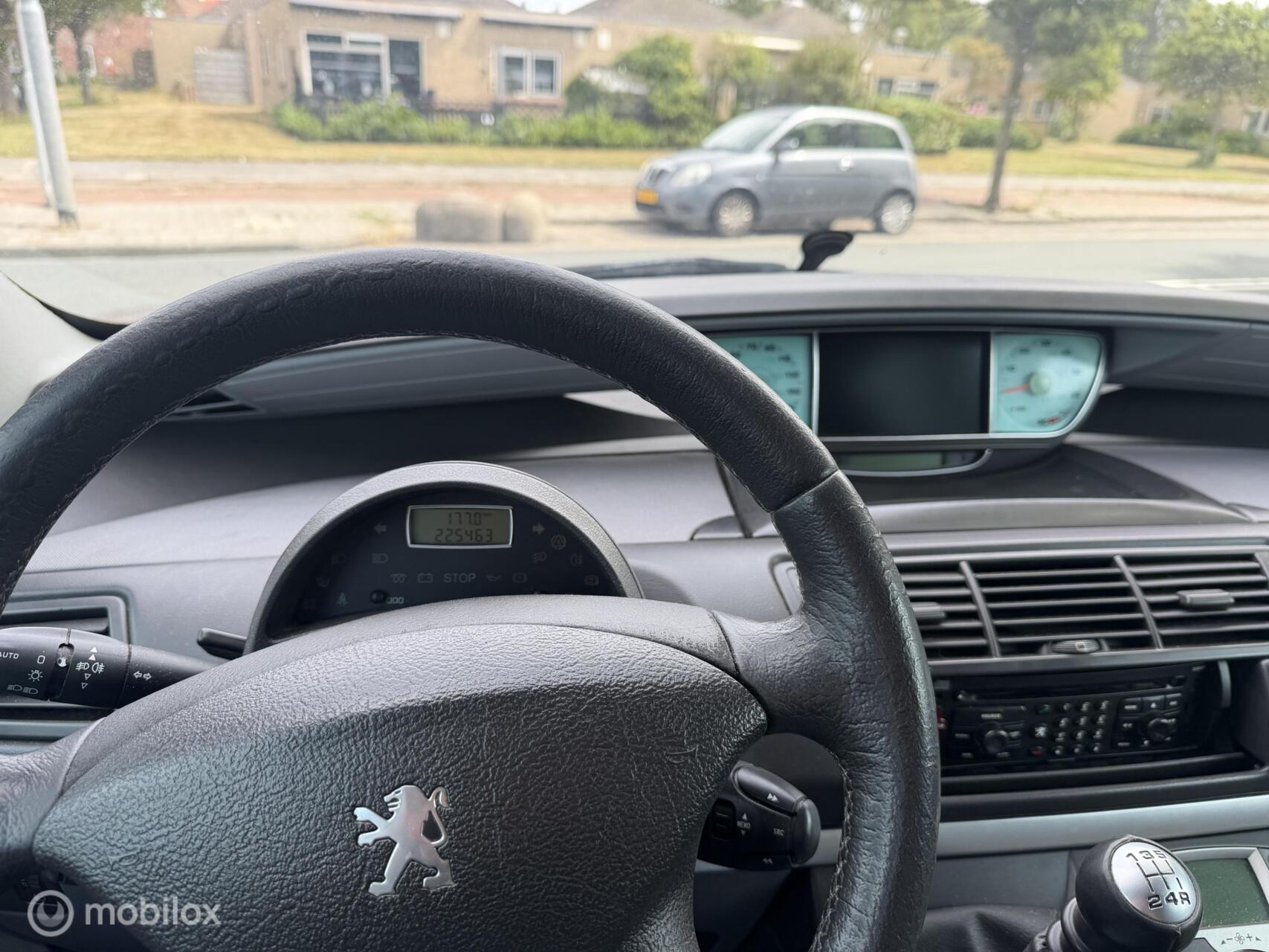 Foto van Peugeot 807