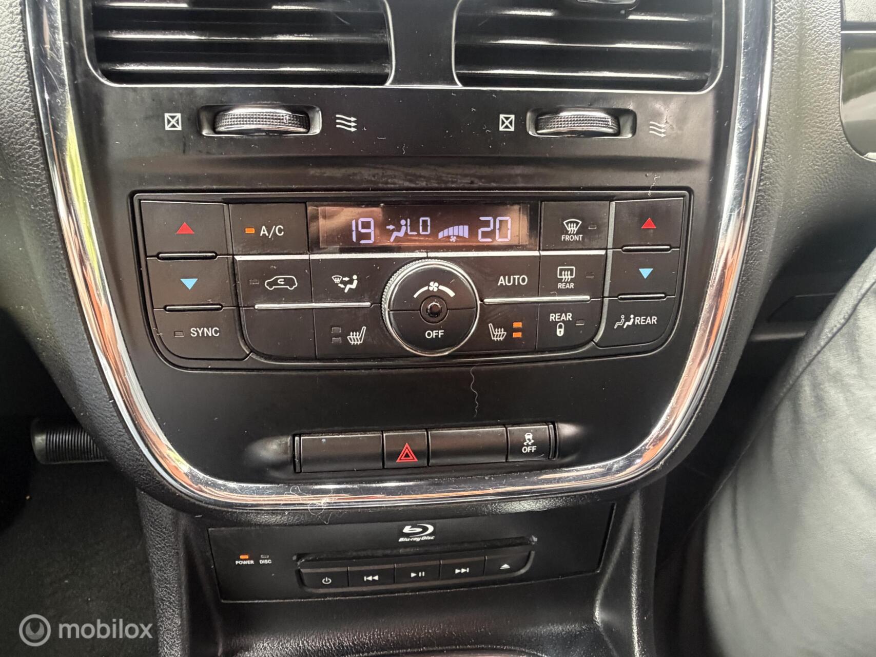 Foto van Lancia Voyager