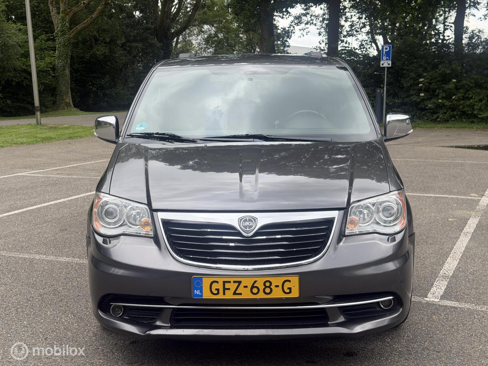 Foto van Lancia Voyager