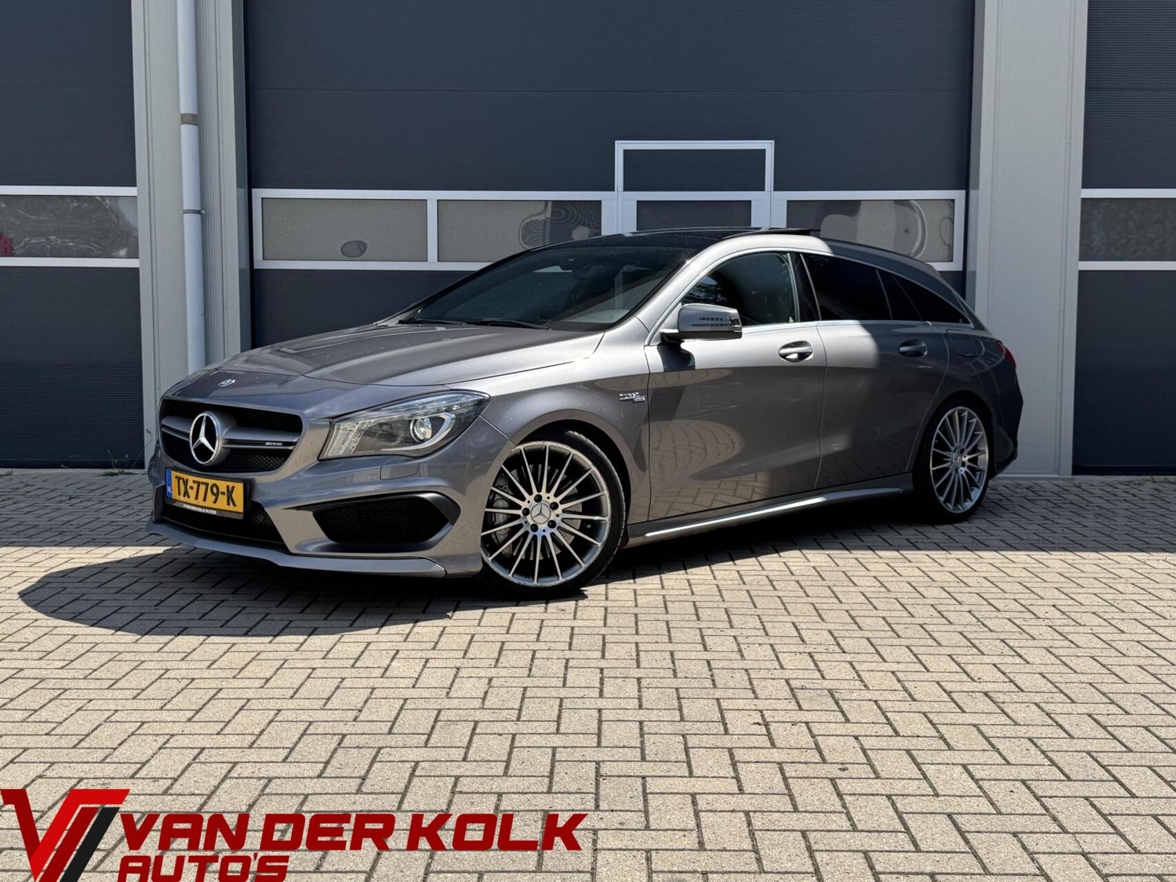 Mercedes-Benz Cla 45 AMG 4Matic AMG 45 4MATIC OrangeArt Edition | Alcantara/Leder | Panorama | Xenon | Camera | Navigatie 2015 - voorkant