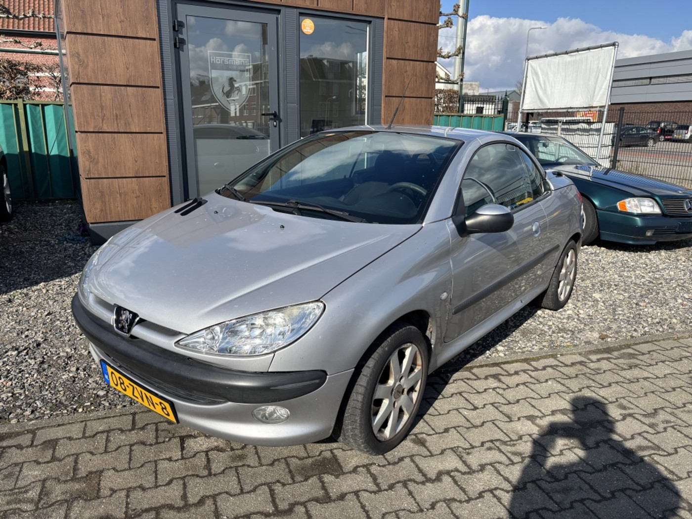Peugeot 206 1.6-16V 2001 - voorkant