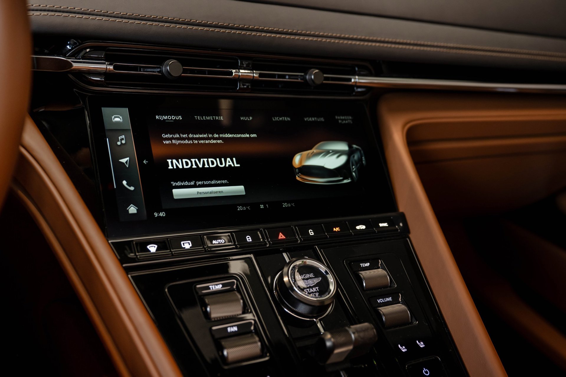 Foto van Aston Martin Db12 Volante