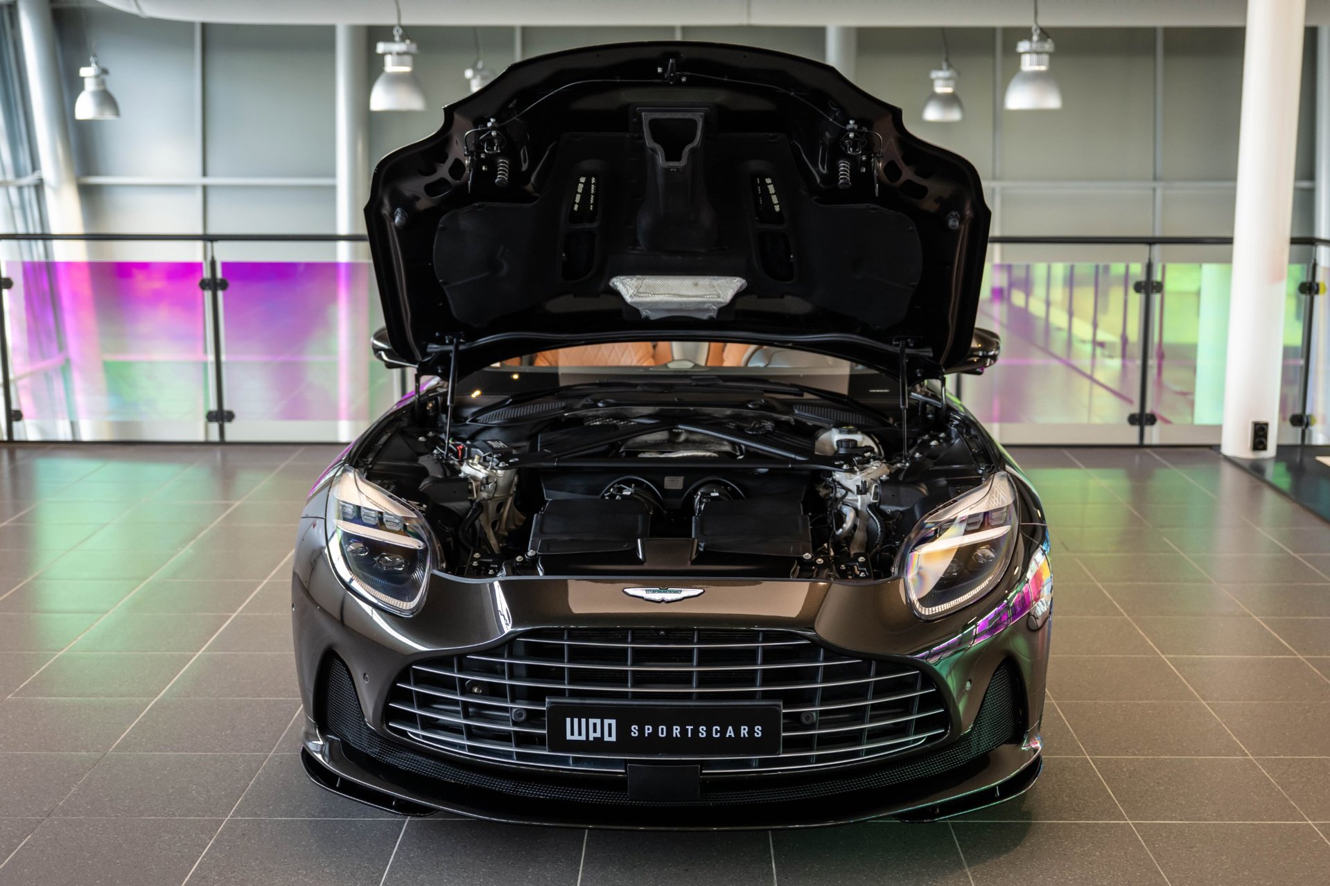 Foto van Aston Martin Db12 Volante