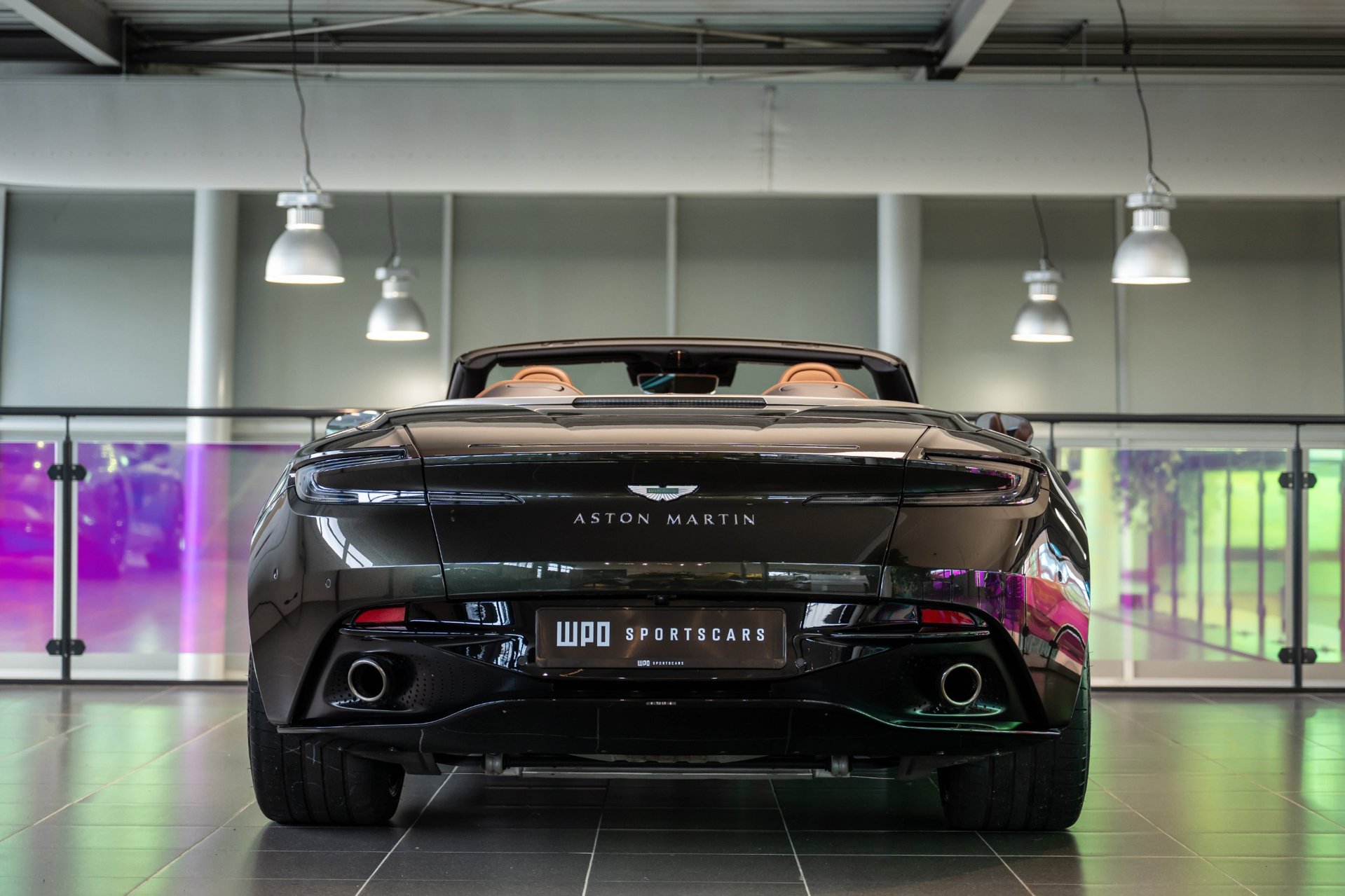 Foto van Aston Martin Db12 Volante