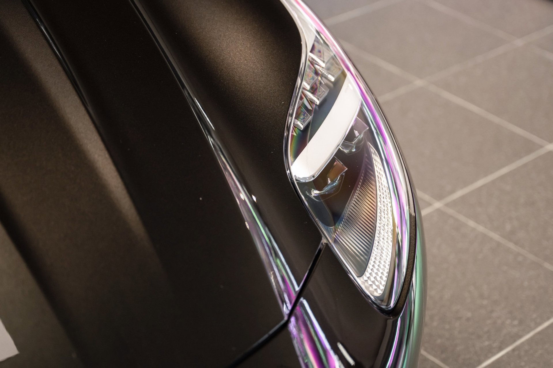 Foto van Aston Martin Db12 Volante