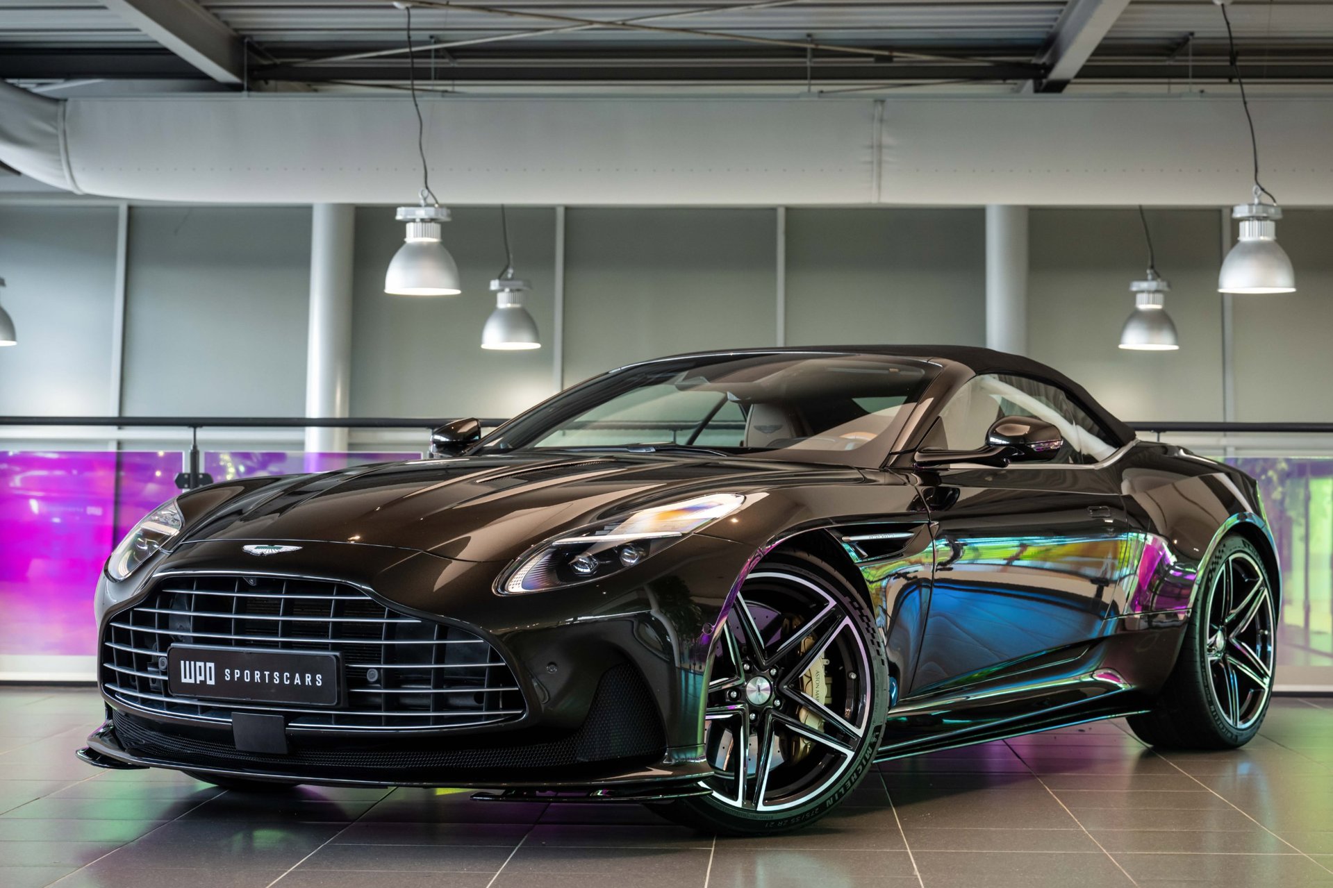 Foto van Aston Martin Db12 Volante