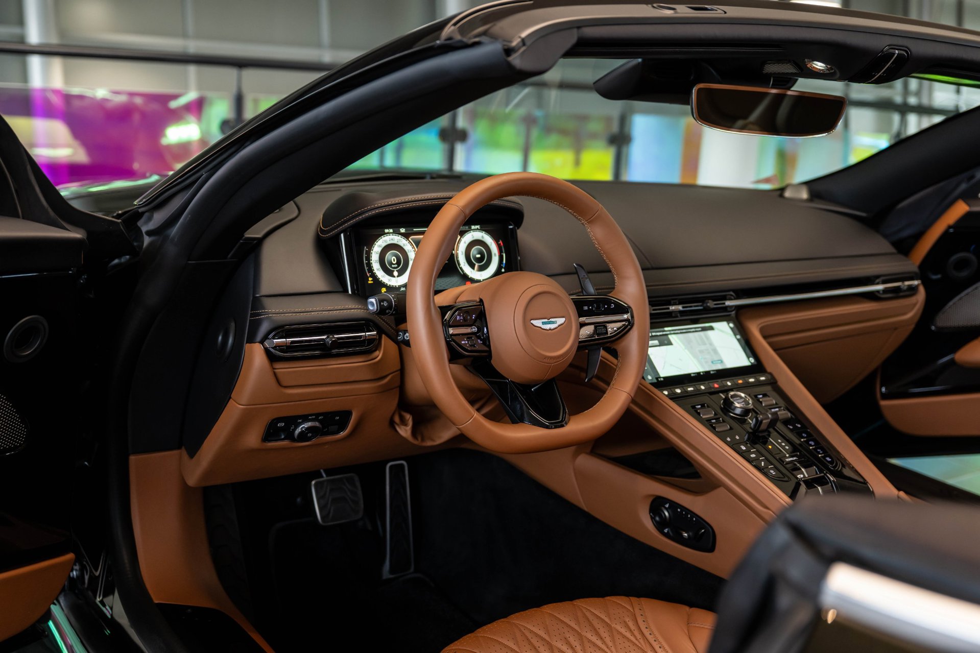 Foto van Aston Martin Db12 Volante