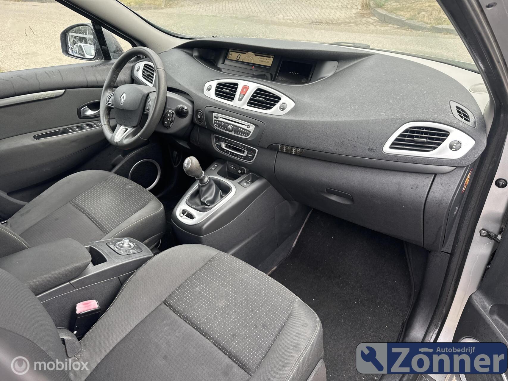 Foto van Renault Megane Scenic