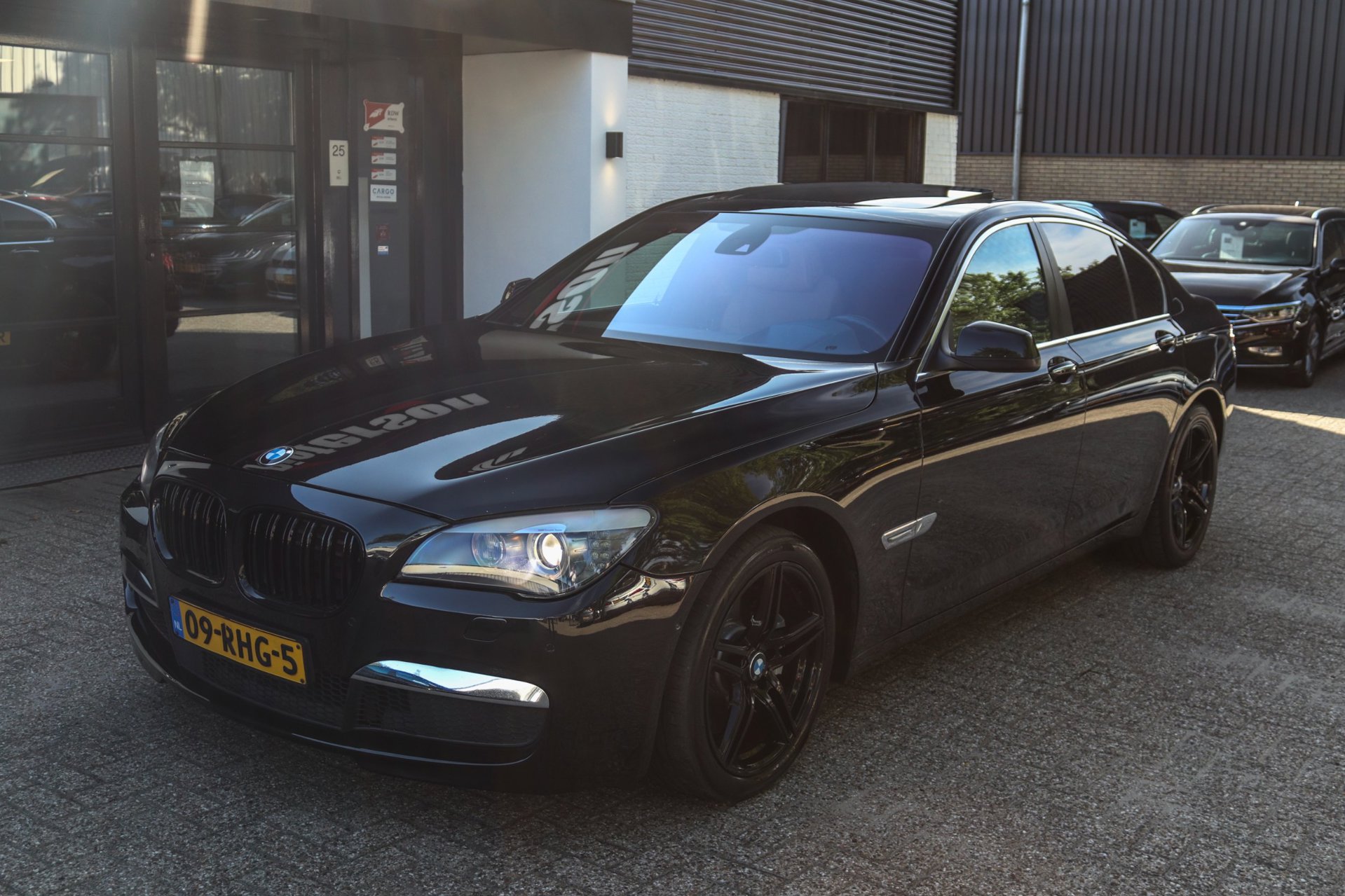 Foto van BMW 750i