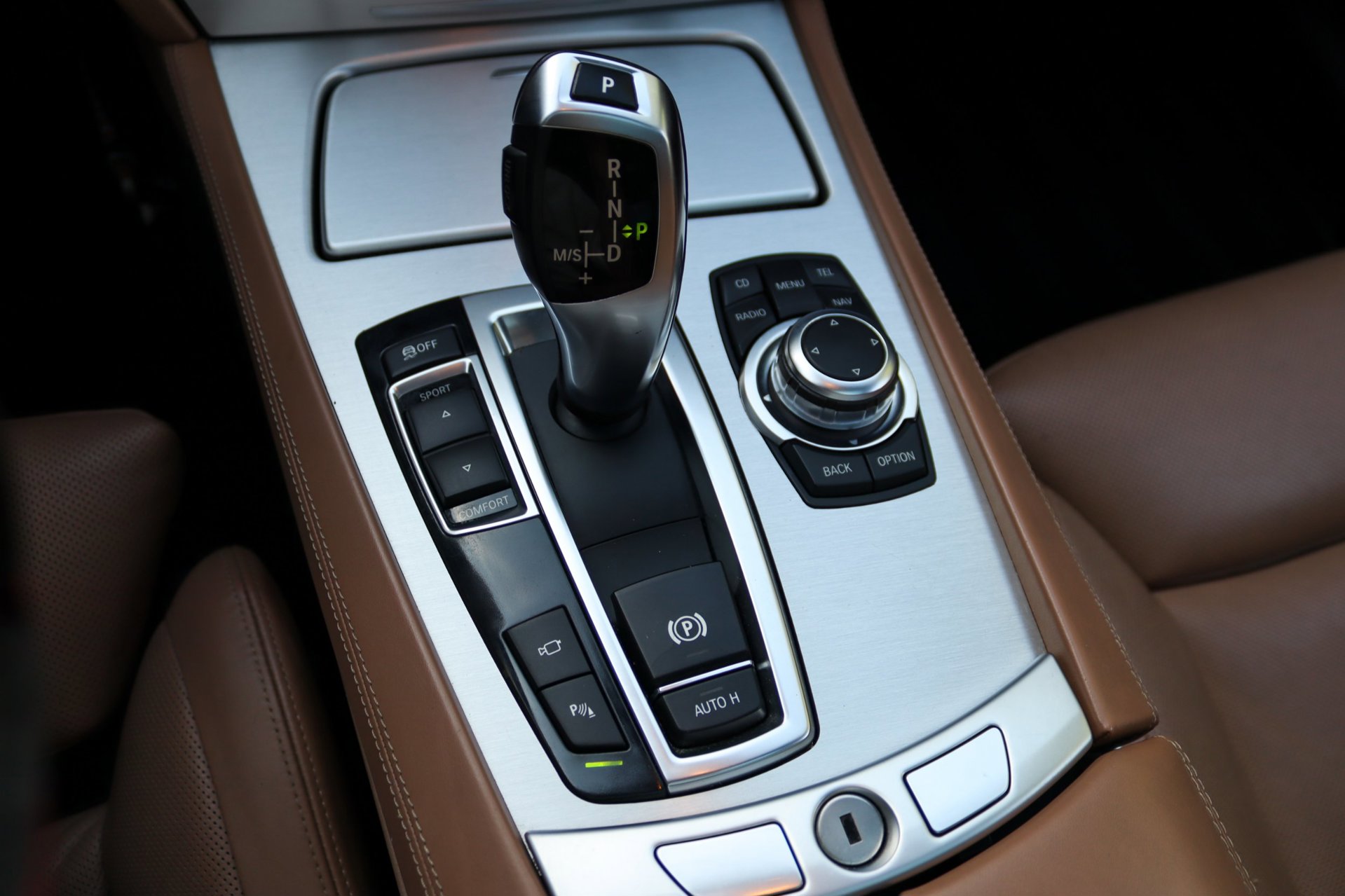 Foto van BMW 750i
