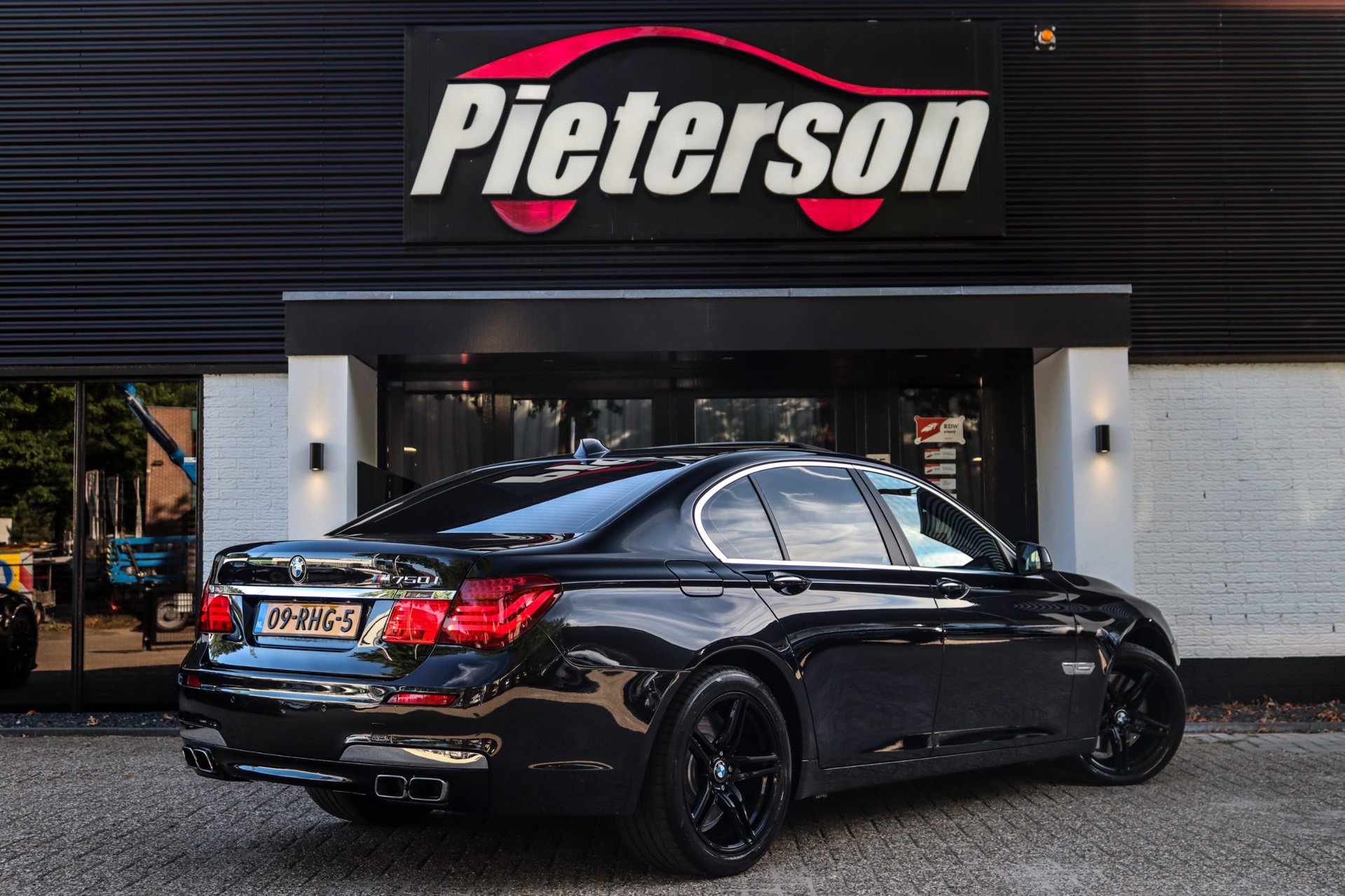 Foto van BMW 750i