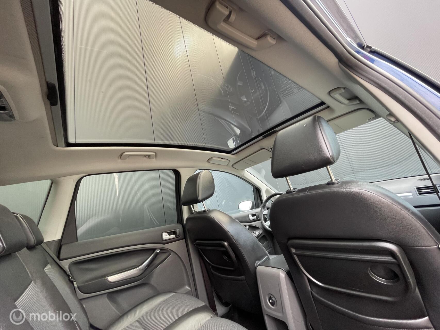 Foto van Ford Focus C-max