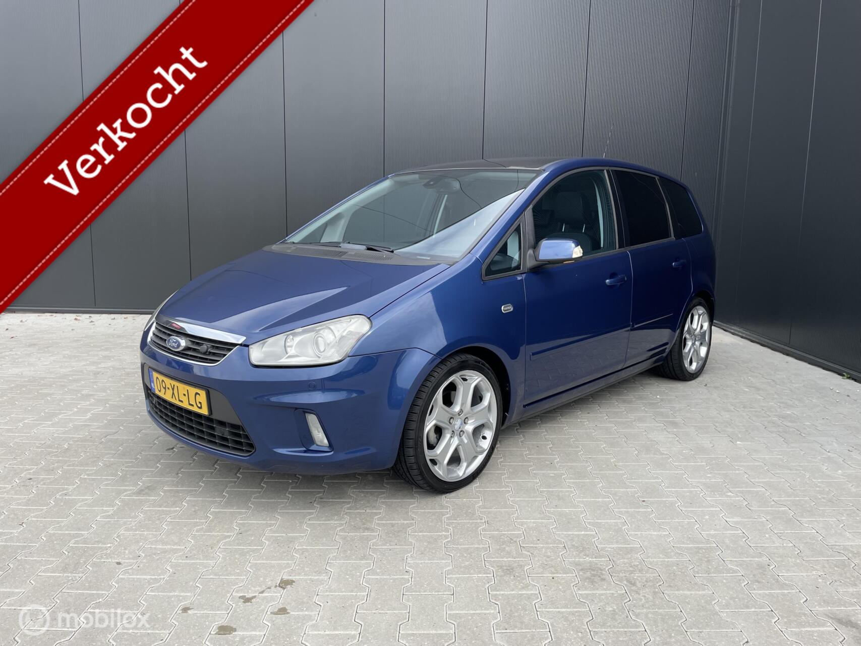 Ford Focus C-max 1.8-16V Ghia / AIRCO / TREKHAAK / NAVI 2007 - voorkant