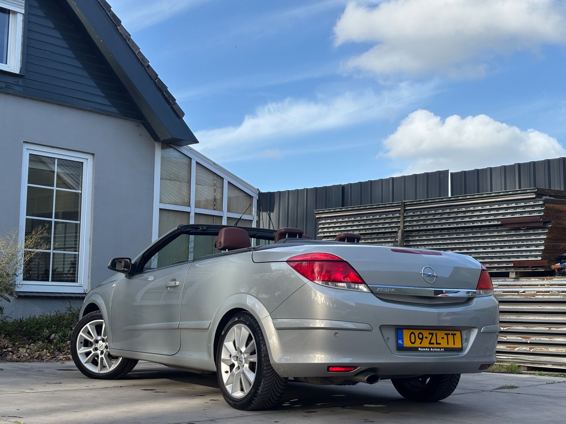 Foto van Opel Astra Twin Top