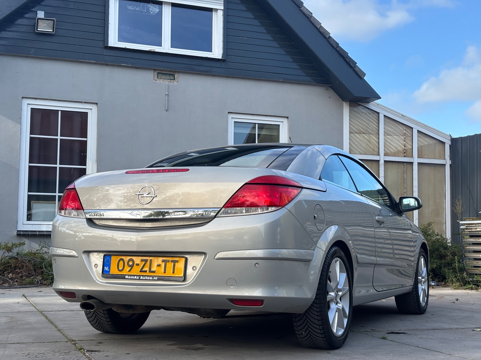 Foto van Opel Astra Twin Top