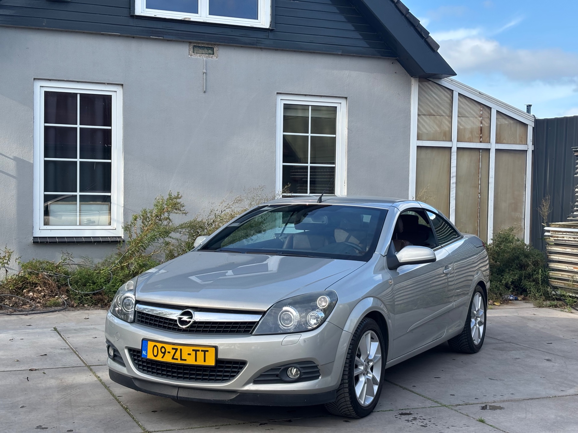 Foto van Opel Astra Twin Top
