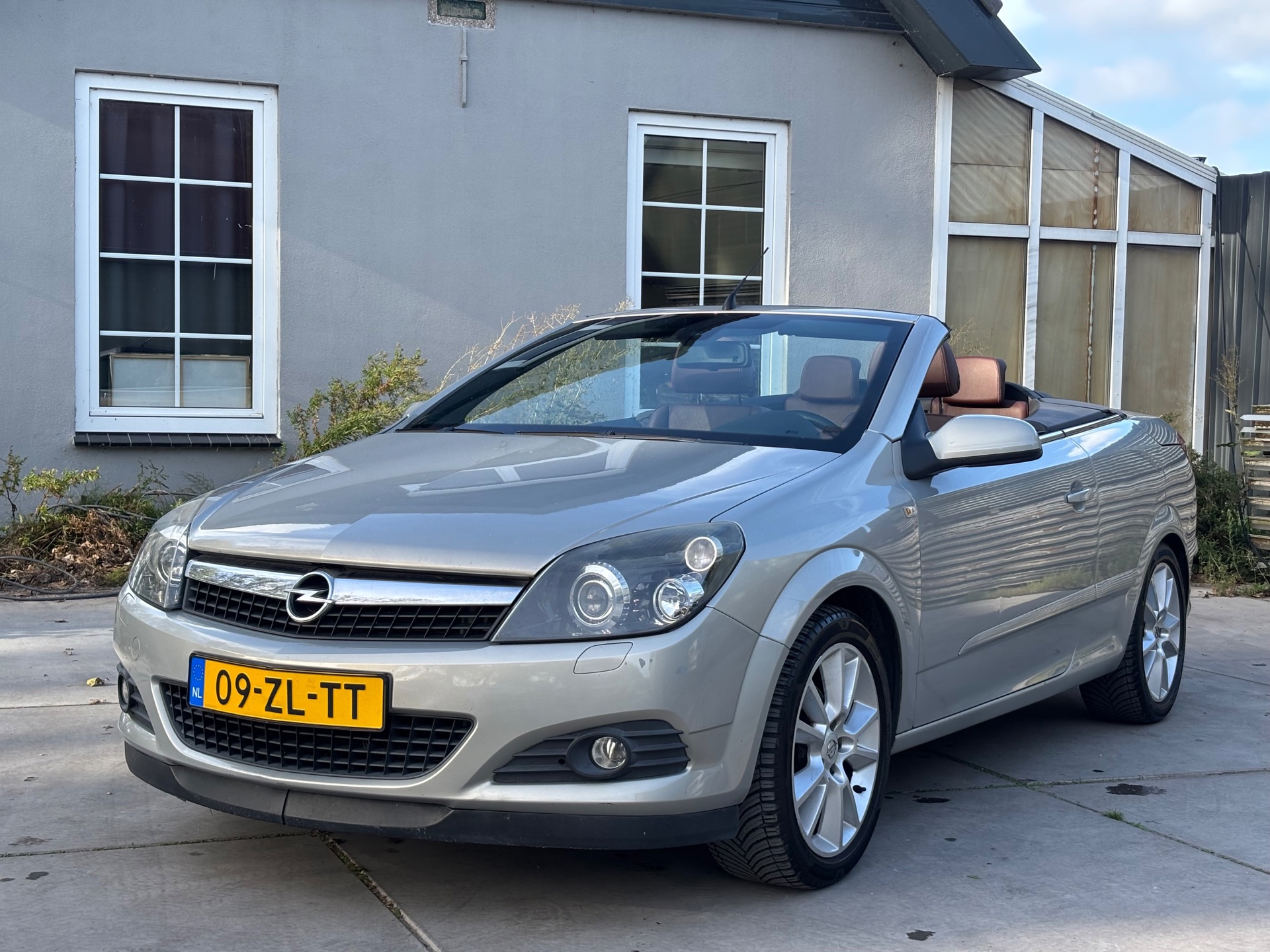Foto van Opel Astra Twin Top